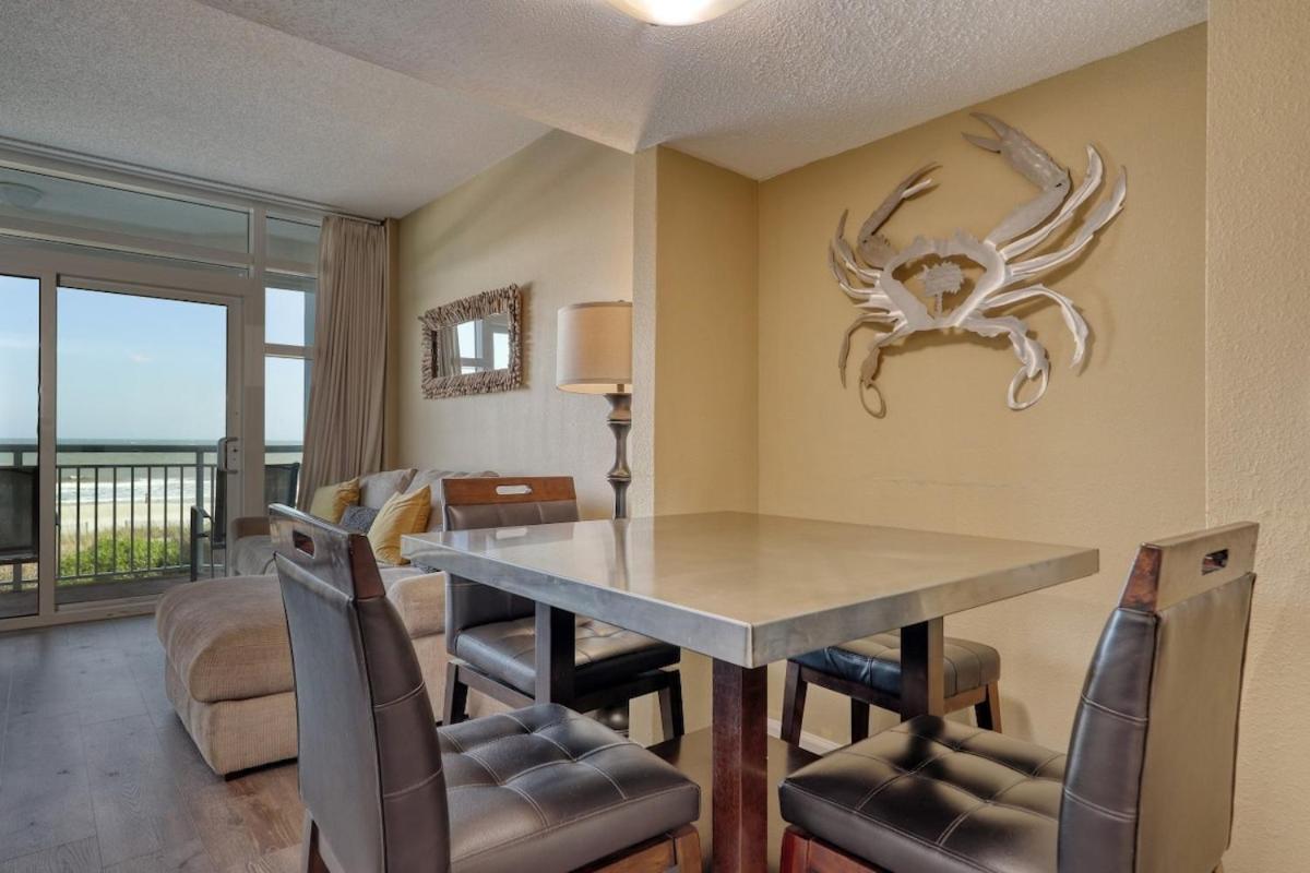 2501 S Ocean Blvd, 0101 - Ocean Front Sleeps 4 Resort