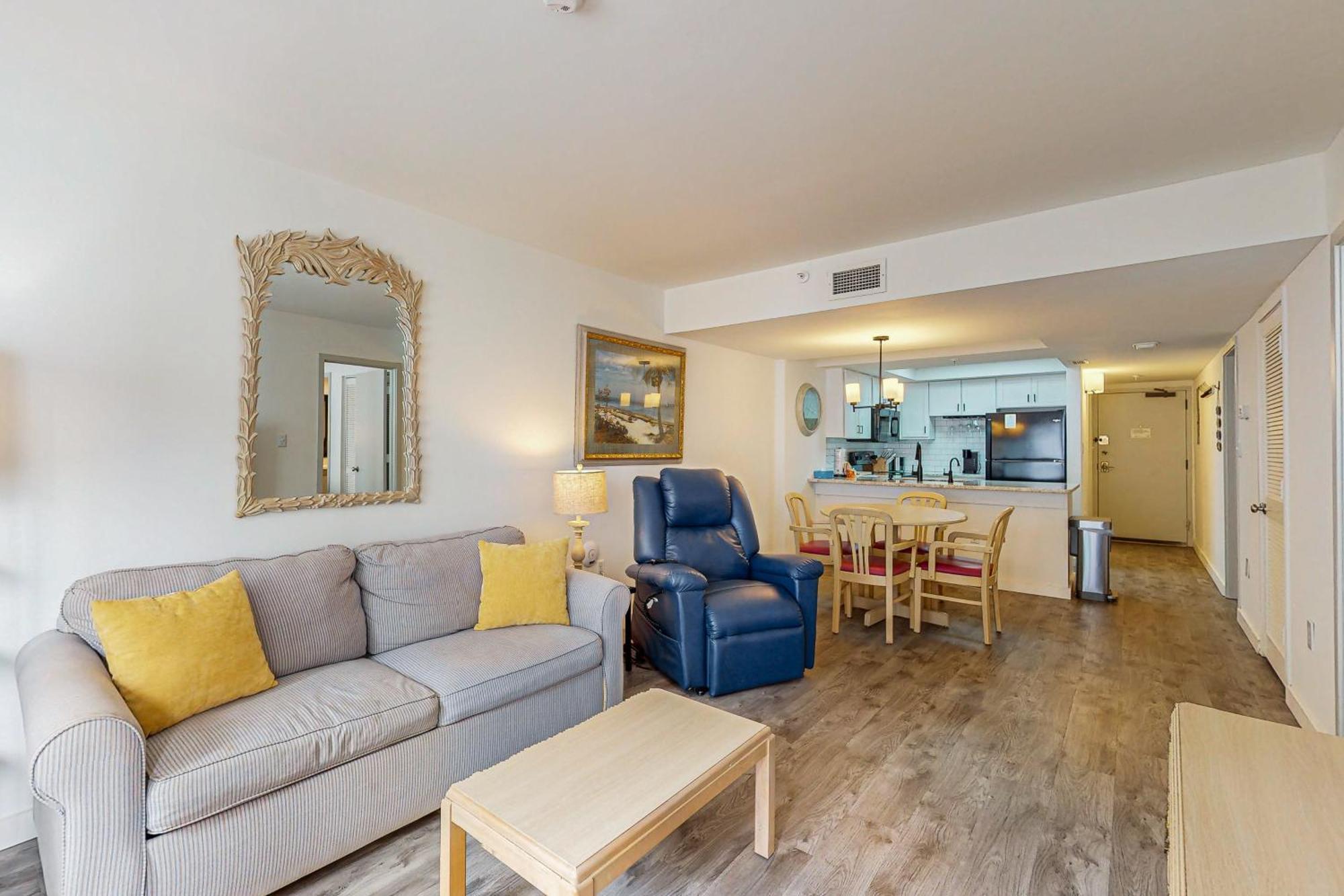 Apartment Colony 415 *