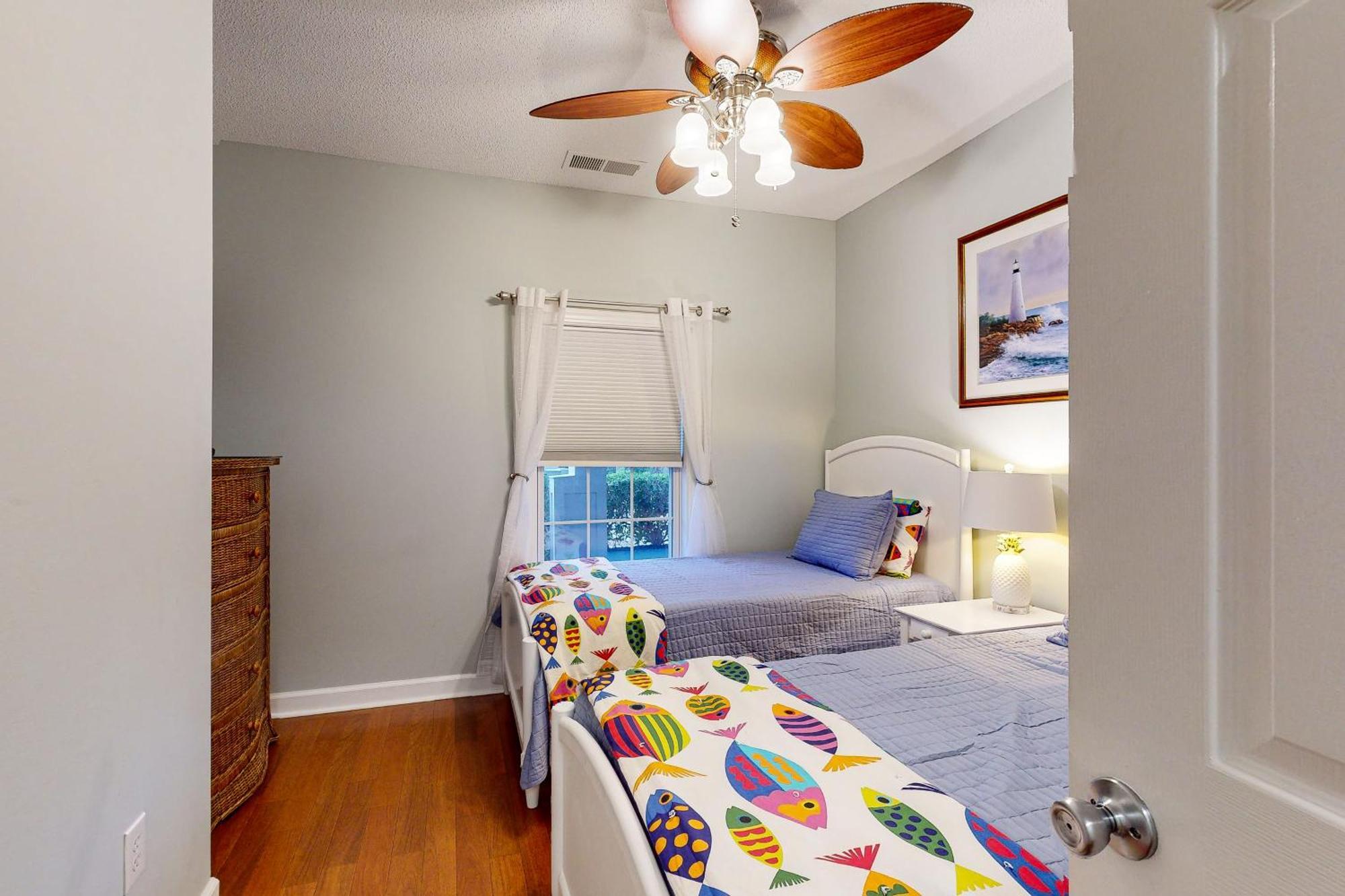 The Sandy Oyster Apartment *