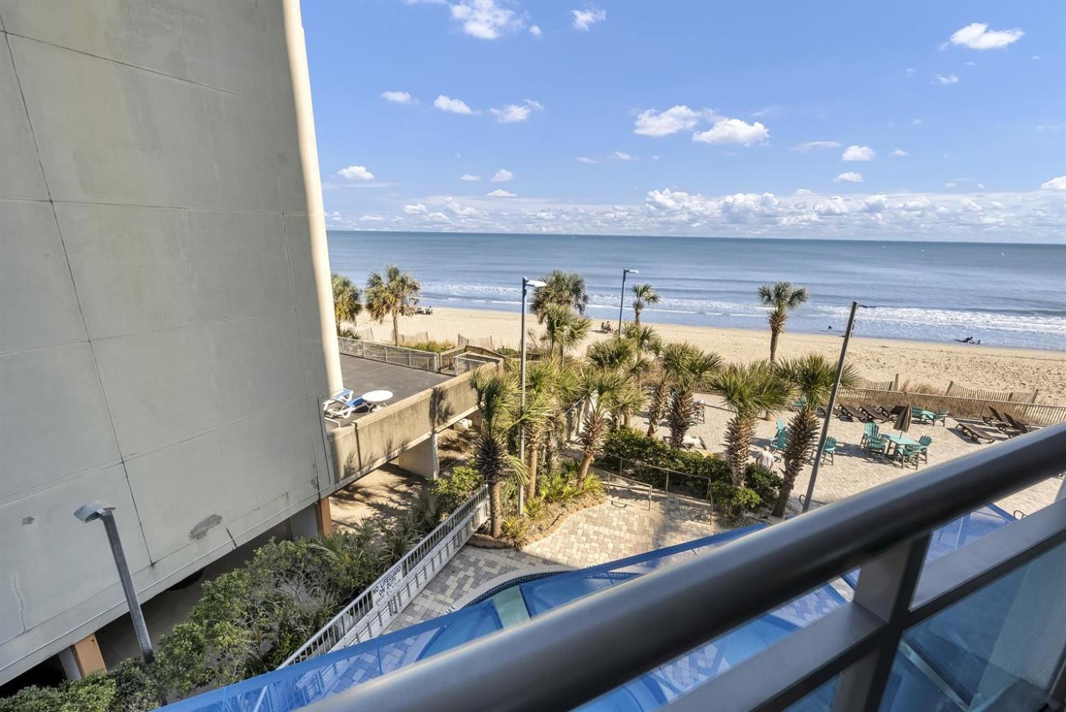 Resort Access! Chic 2-Br Escape With Pvt Balcony * Myrtle Beach