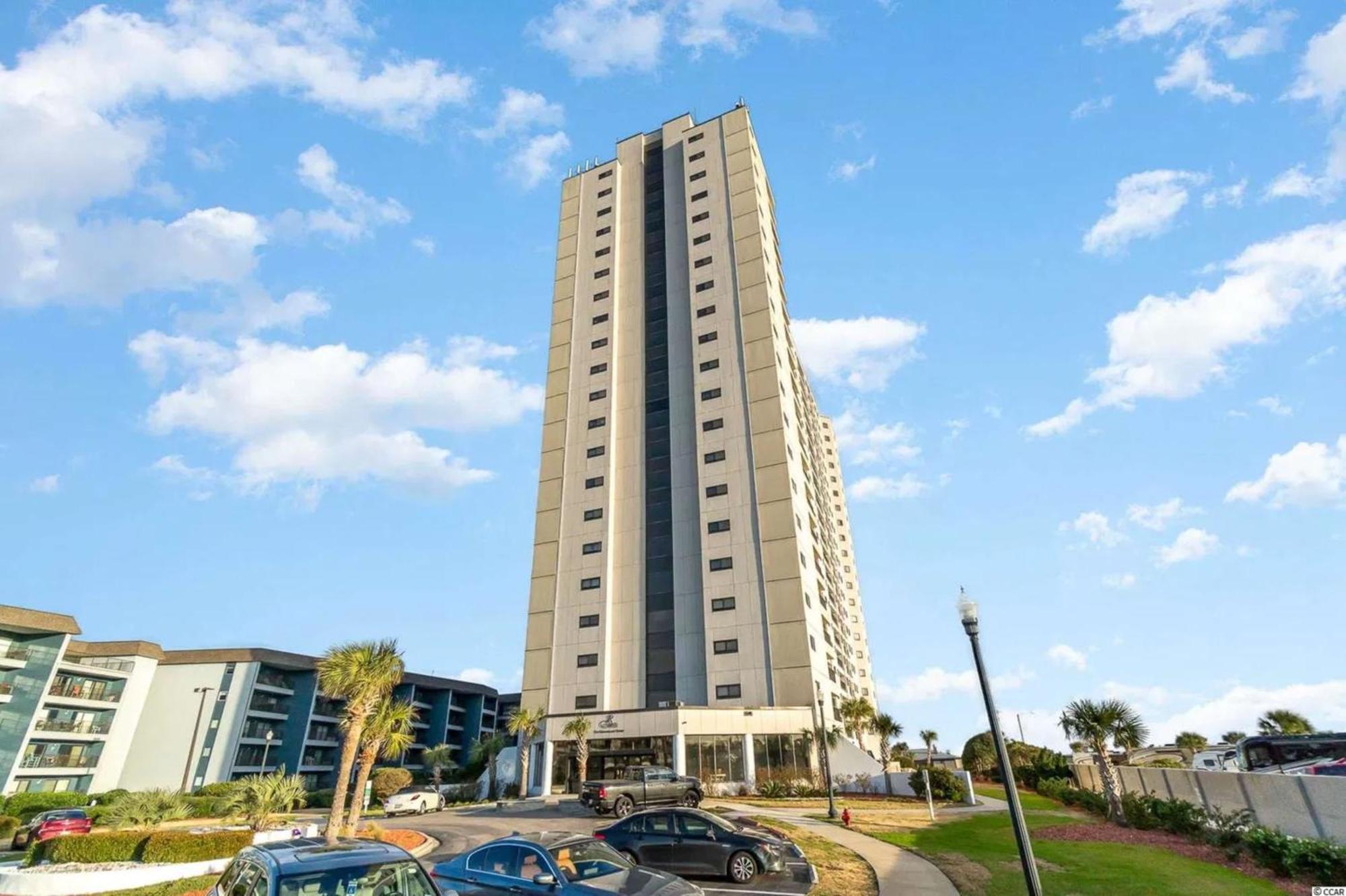 Apartment Beautiful 2 Bedroom Featuring A Cali King Bed! Myrtle Beach