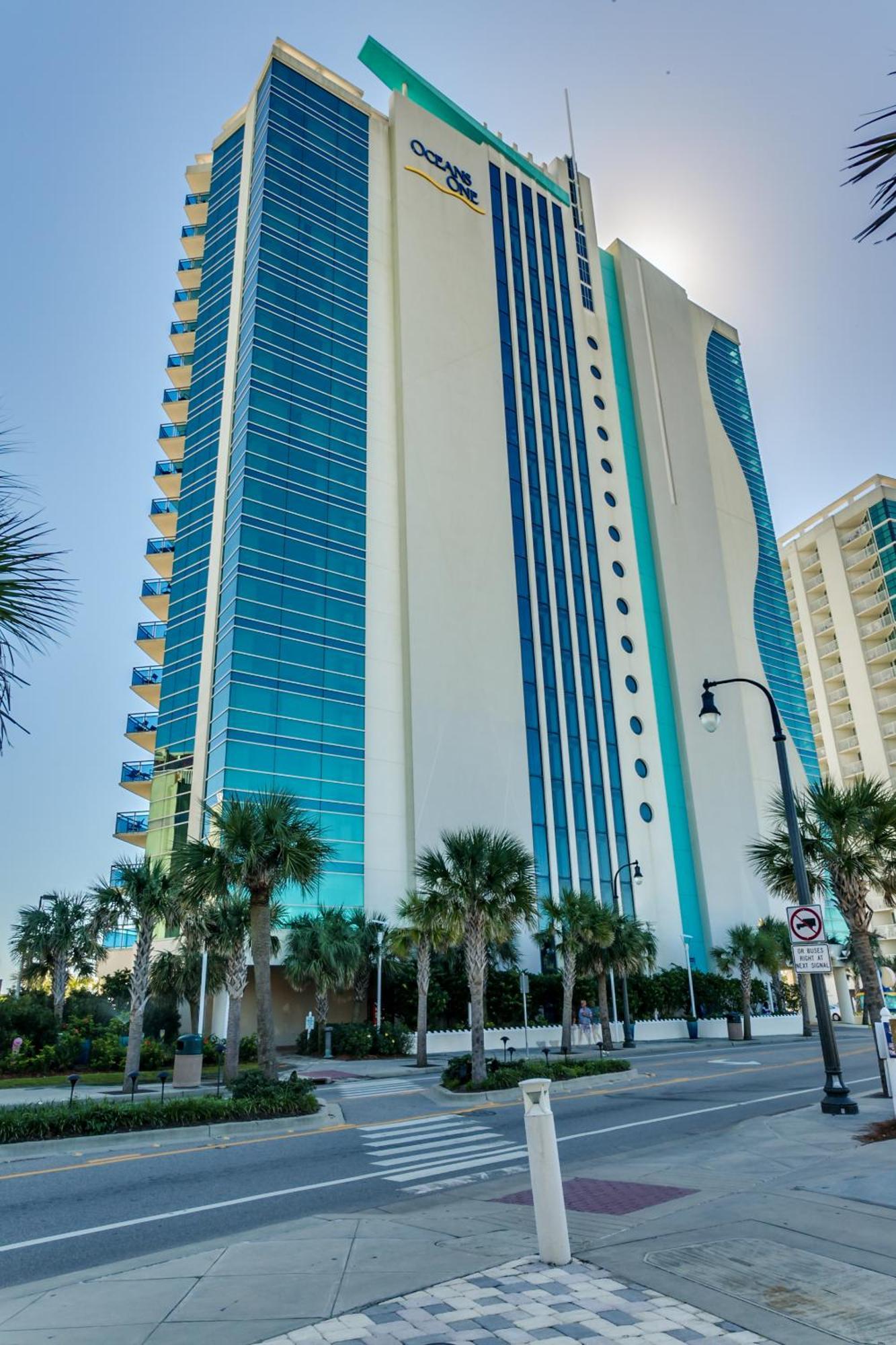 Beautiful 1 Bdr Ocean Front At Oceans One Myrtle Beach