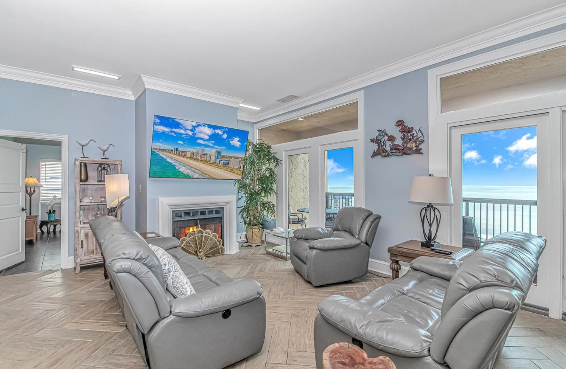 Holiday home Penthouse Luxury Oceanfront 3 Bedrooms 3 Bathrooms Ocean Dunes Tower 1 Unit 4155 *