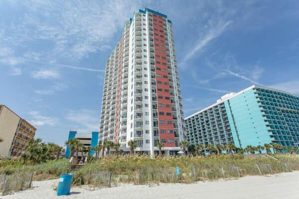 Oceanview 1 Bedroom - Immaculate Condition! Palace 611 - Sleeps 4 Guests * Myrtle Beach