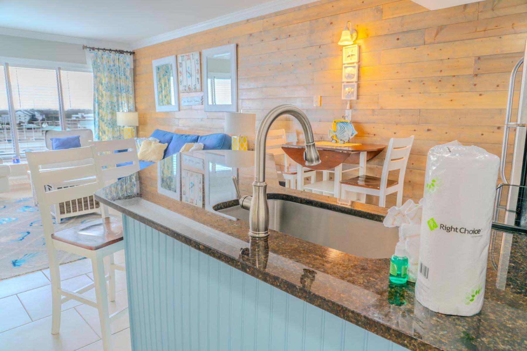 Holiday home Oceanview 1 Bedroom - Immaculate Condition! Palace 611 - Sleeps 4 Guests *