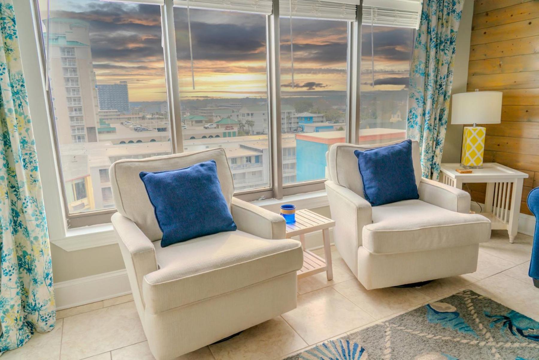 Oceanview 1 Bedroom - Immaculate Condition! Palace 611 - Sleeps 4 Guests Holiday home