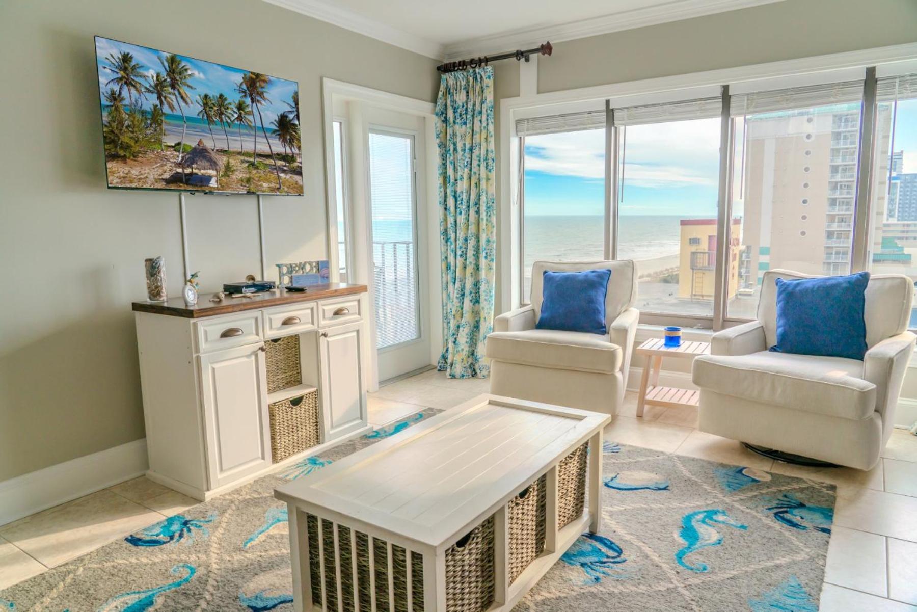 Oceanview 1 Bedroom - Immaculate Condition! Palace 611 - Sleeps 4 Guests *