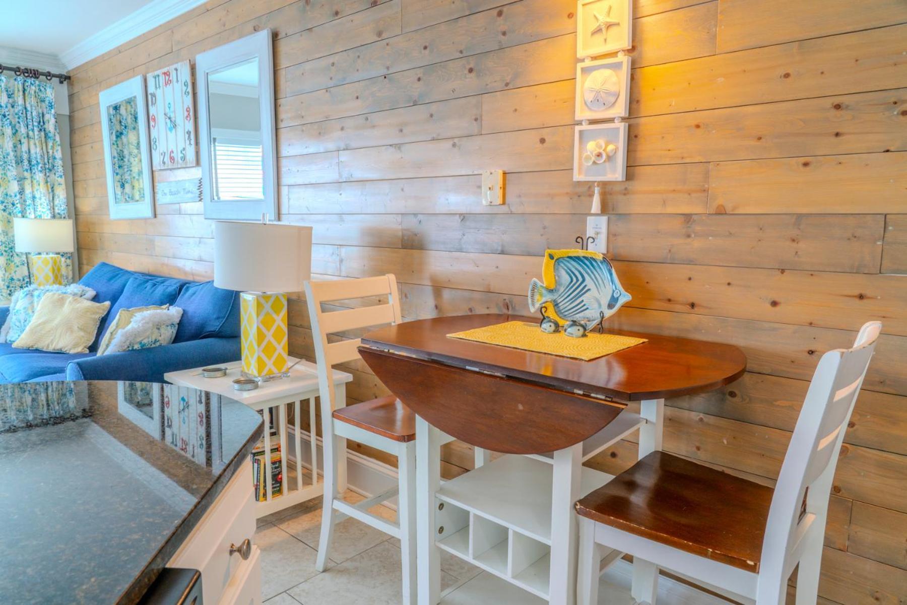Holiday home Oceanview 1 Bedroom - Immaculate Condition! Palace 611 - Sleeps 4 Guests *