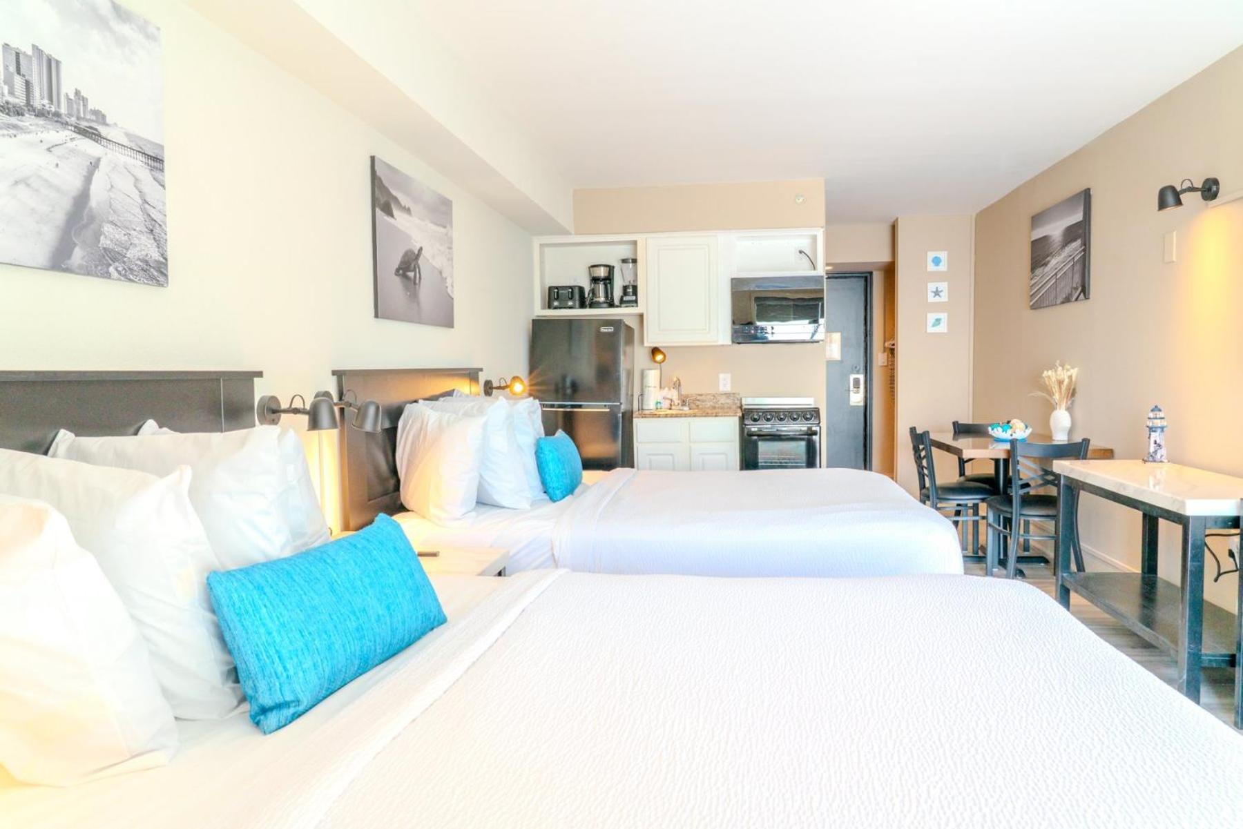 Beautiful Ocean Front Double Queen - Sea Mist 20905 - Perfect For 2-4 Guests!