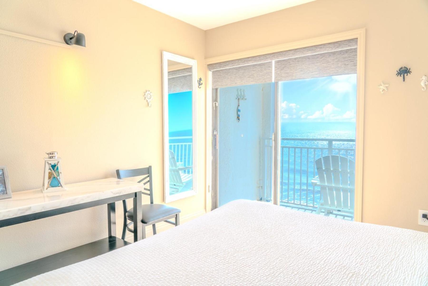 Holiday home Beautiful Ocean Front Double Queen - Sea Mist 20905 - Perfect For 2-4 Guests! Myrtle Beach