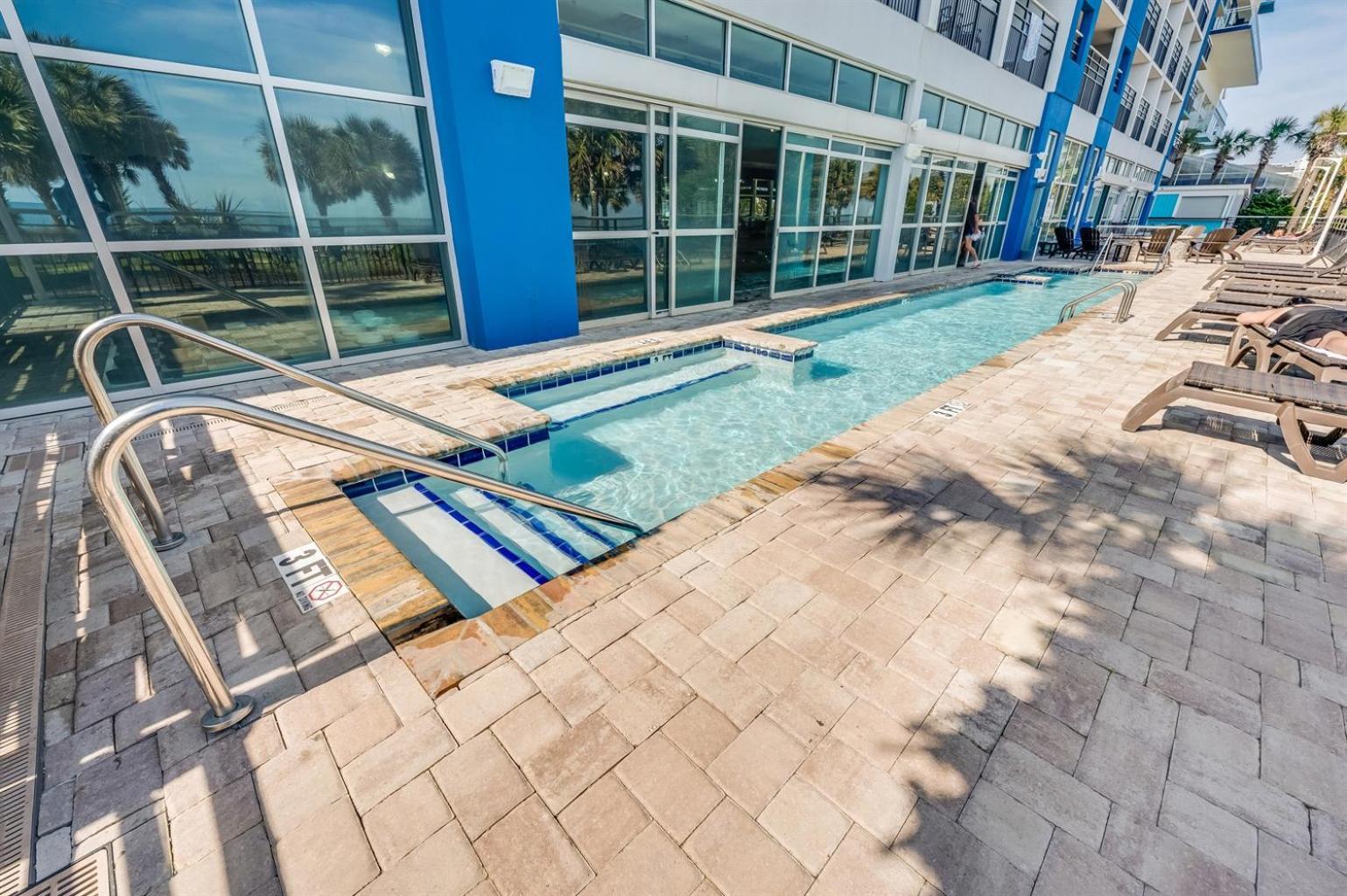 New 1 Bedroom Ocean Front Views And Poolside Paradise Apartment Myrtle Beach