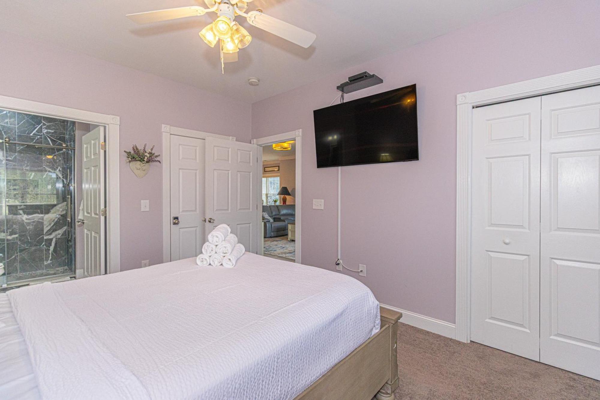 Holiday home Updated 3 Bedroom Condo-golf Course Views! Magnolia Pointe 201