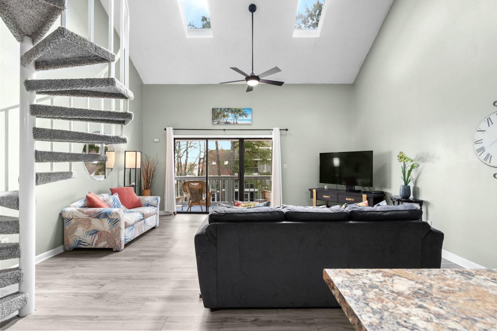 33h-golf Colony In Surfside