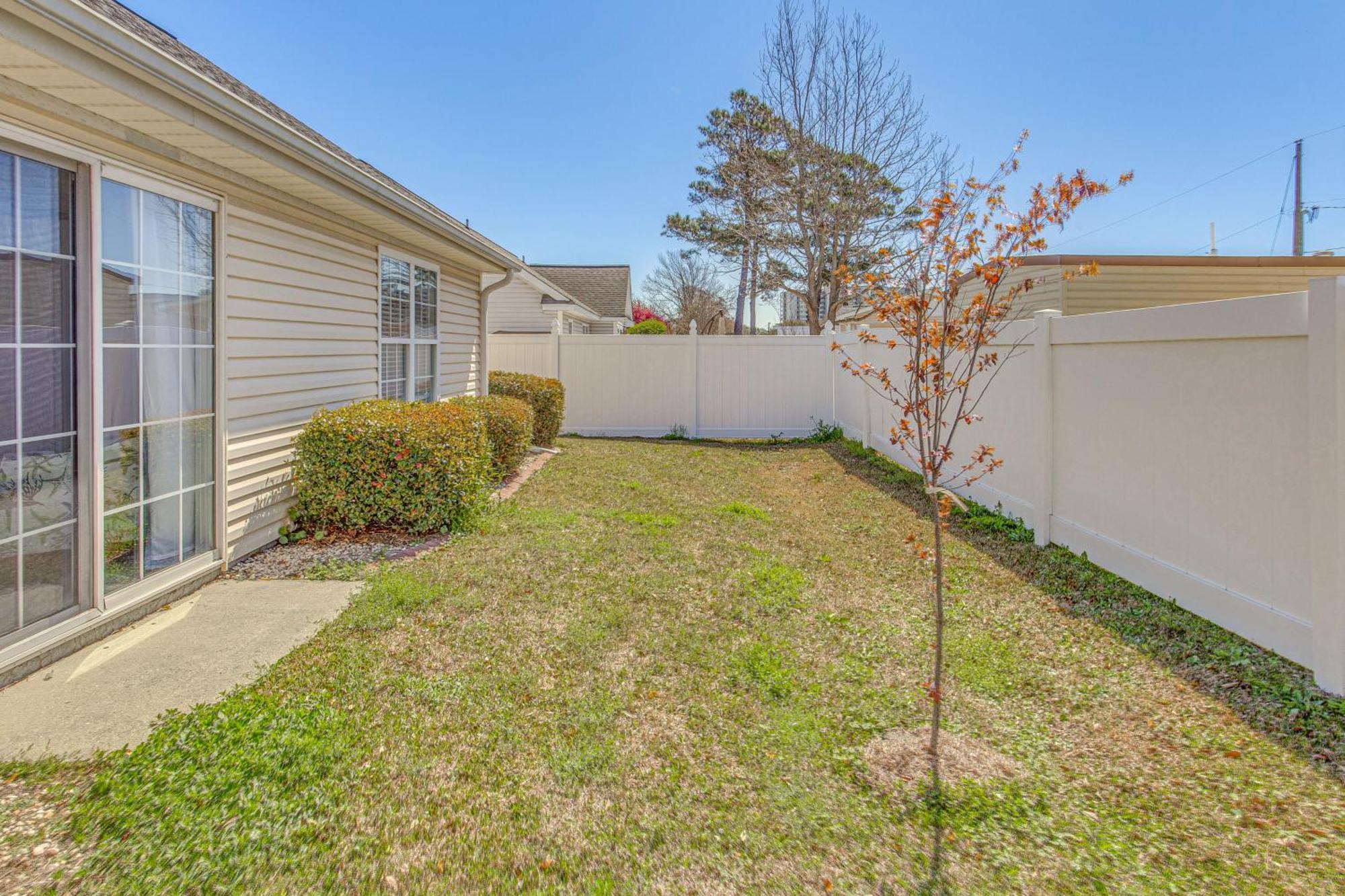 Holiday home Sunny Surfside Walk To Beaches! *