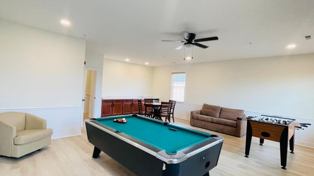 The Location Great Ocean View 7br Pool Apartment