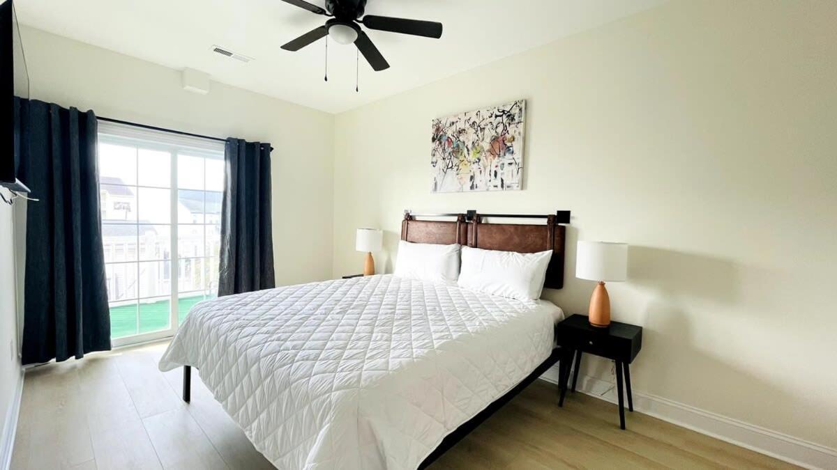 The Location Great Ocean View 7br Pool Apartment