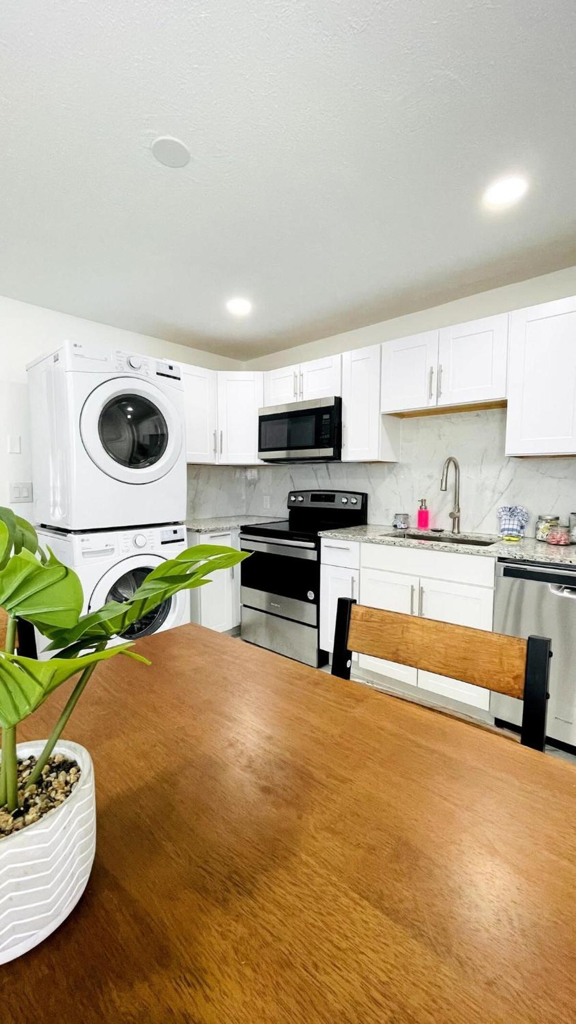 Close To The #1 Lovely 2 Bedrooms *