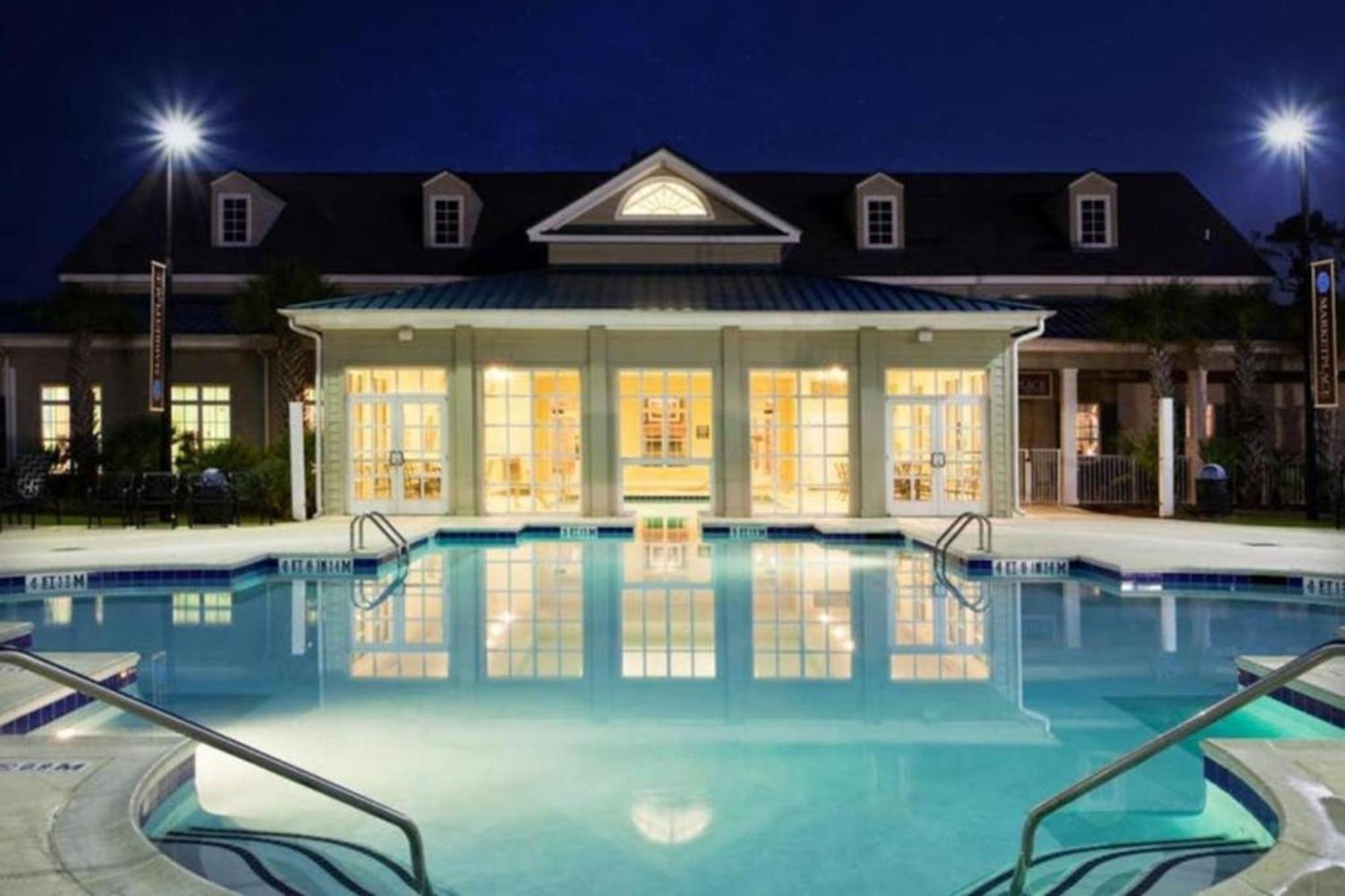 Great Minutes Away From Ocean With Lots Of Onsite Amenities Holiday home *