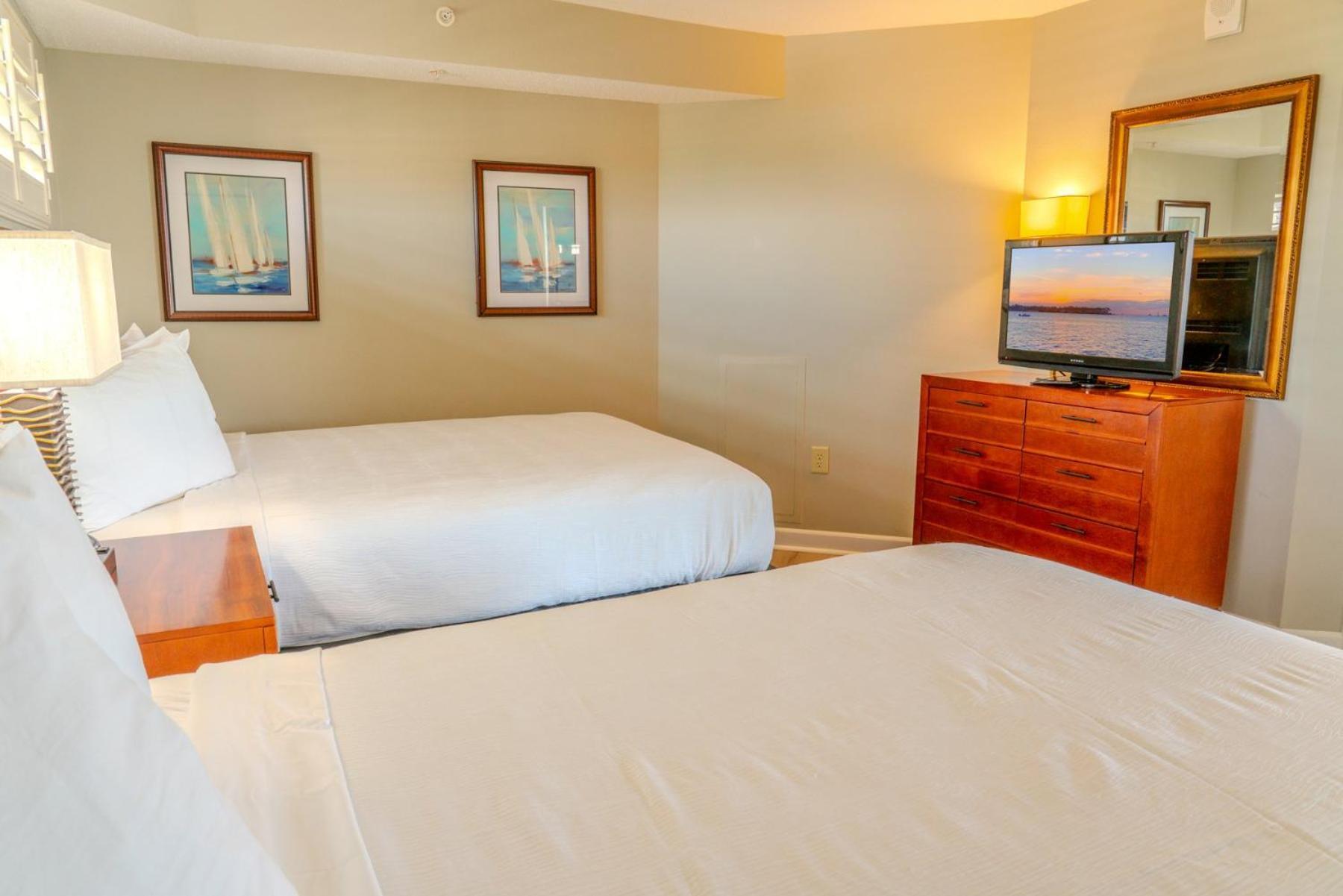 Waterpark, Slides, Dump Buckets, Restaurants & More! Dunes Village 723 Myrtle Beach