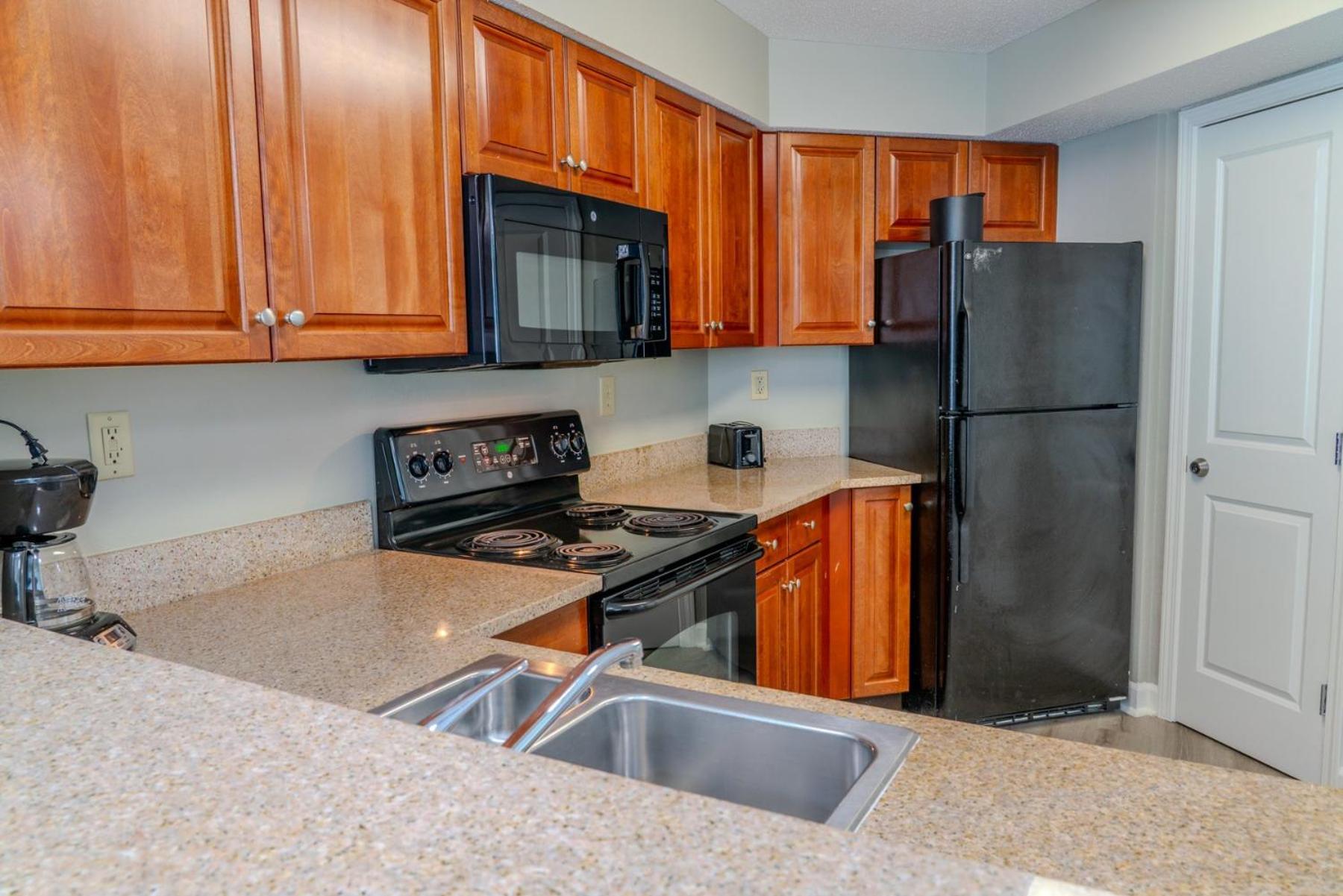 Waterpark, Slides, Dump Buckets, Restaurants & More! Dunes Village 723 Holiday home