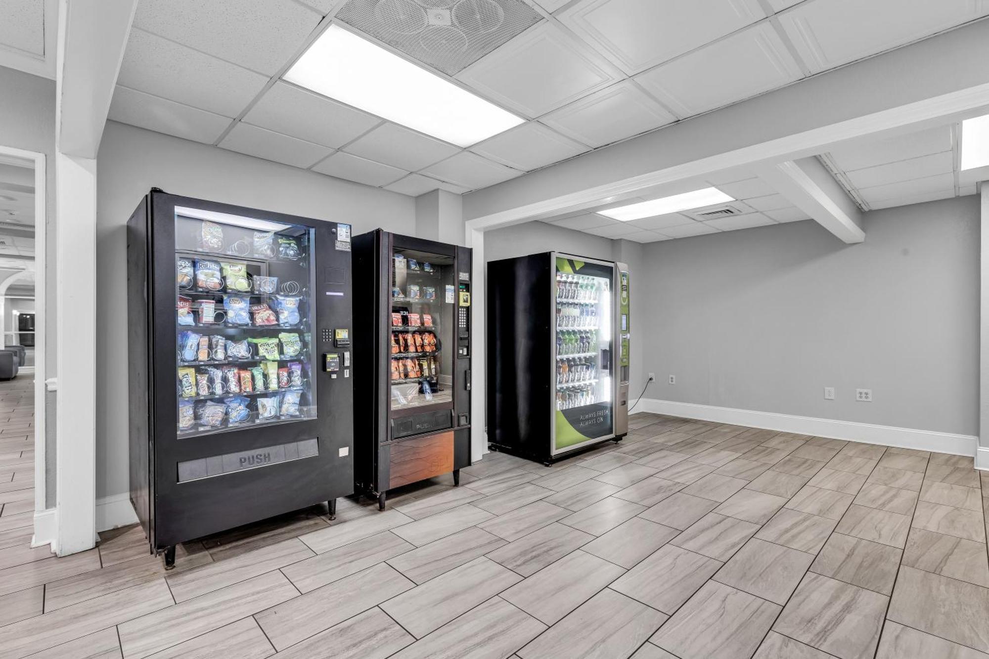 Bluewater 1501 Apartment