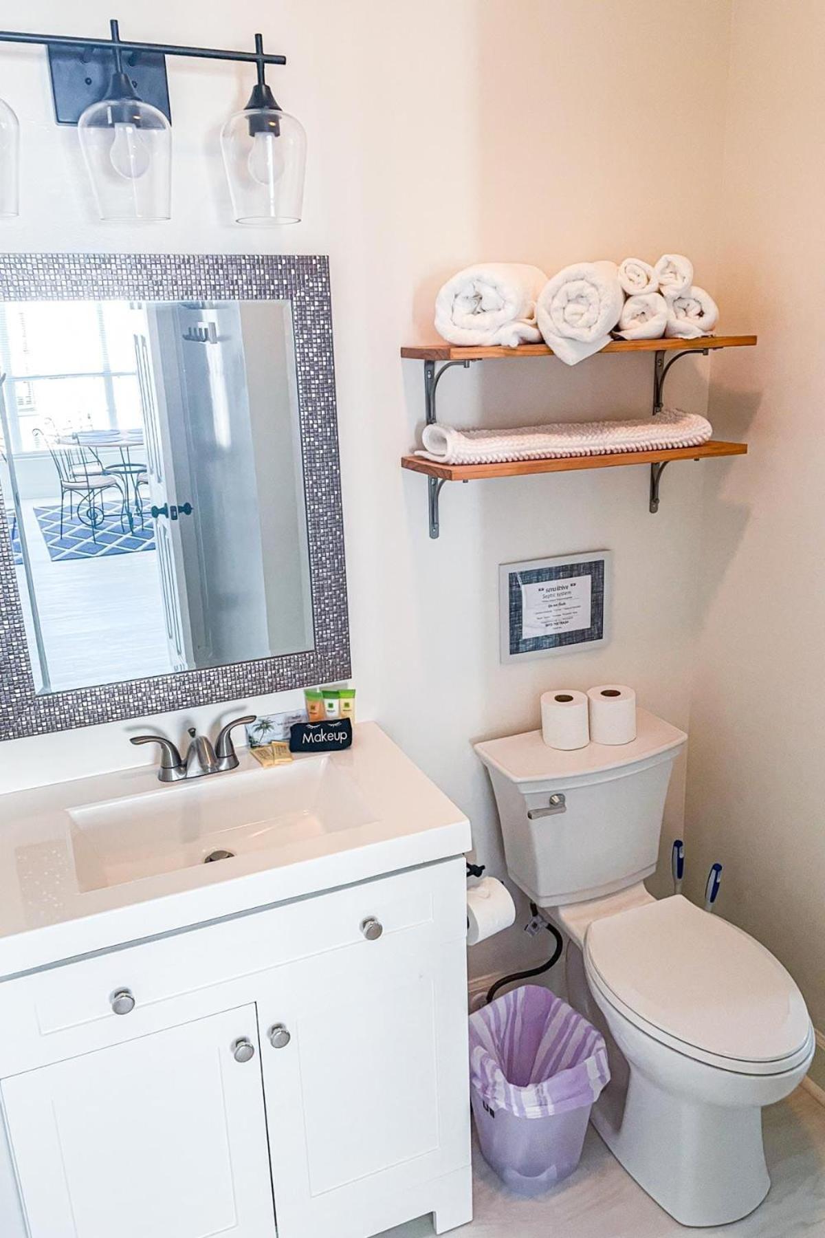 Luxury Golf With Pool Access, Near The Ocean And Broadway At The Beach, Apartment *