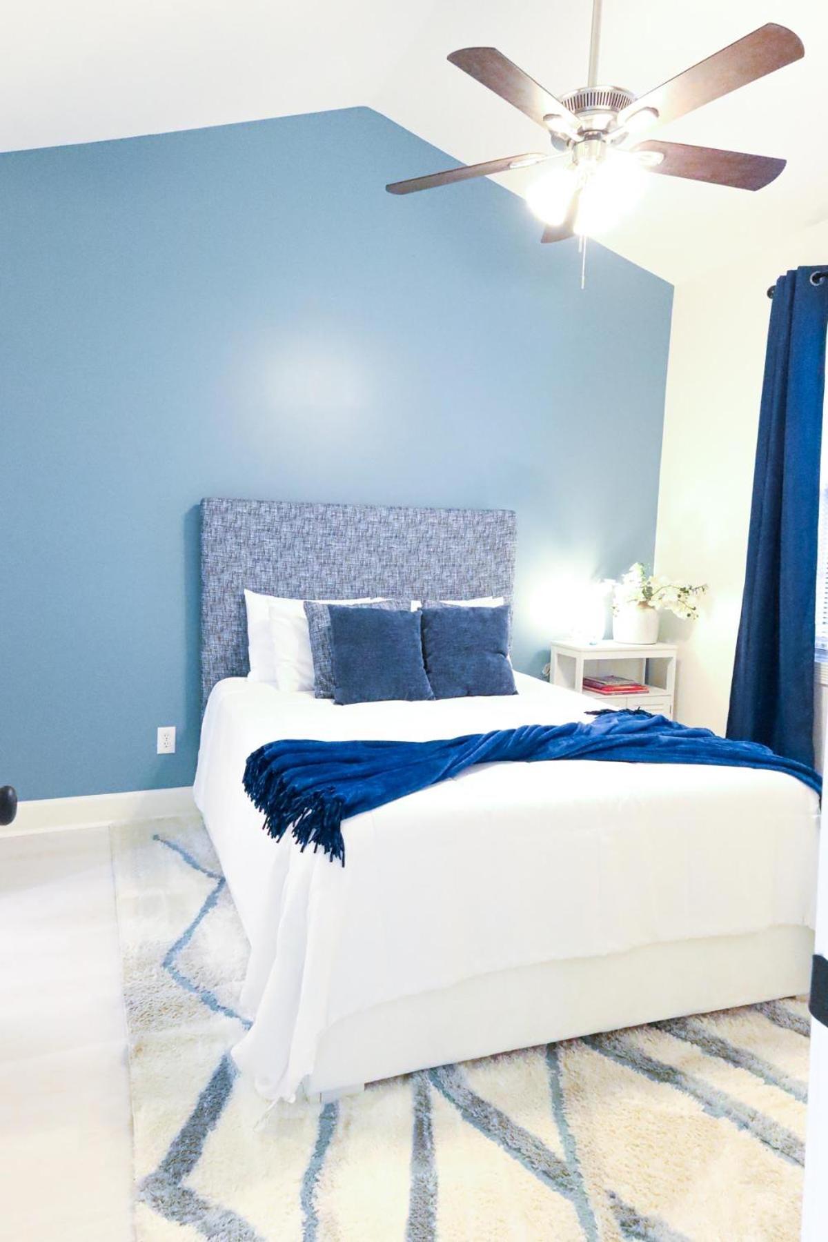 Luxury Golf With Pool Access, Near The Ocean And Broadway At The Beach, *
