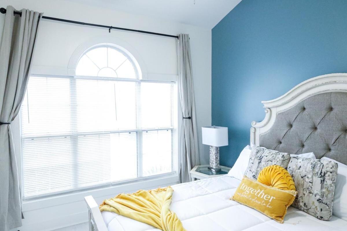 Luxury Golf With Pool Access, Near The Ocean And Broadway At The Beach, Apartment *