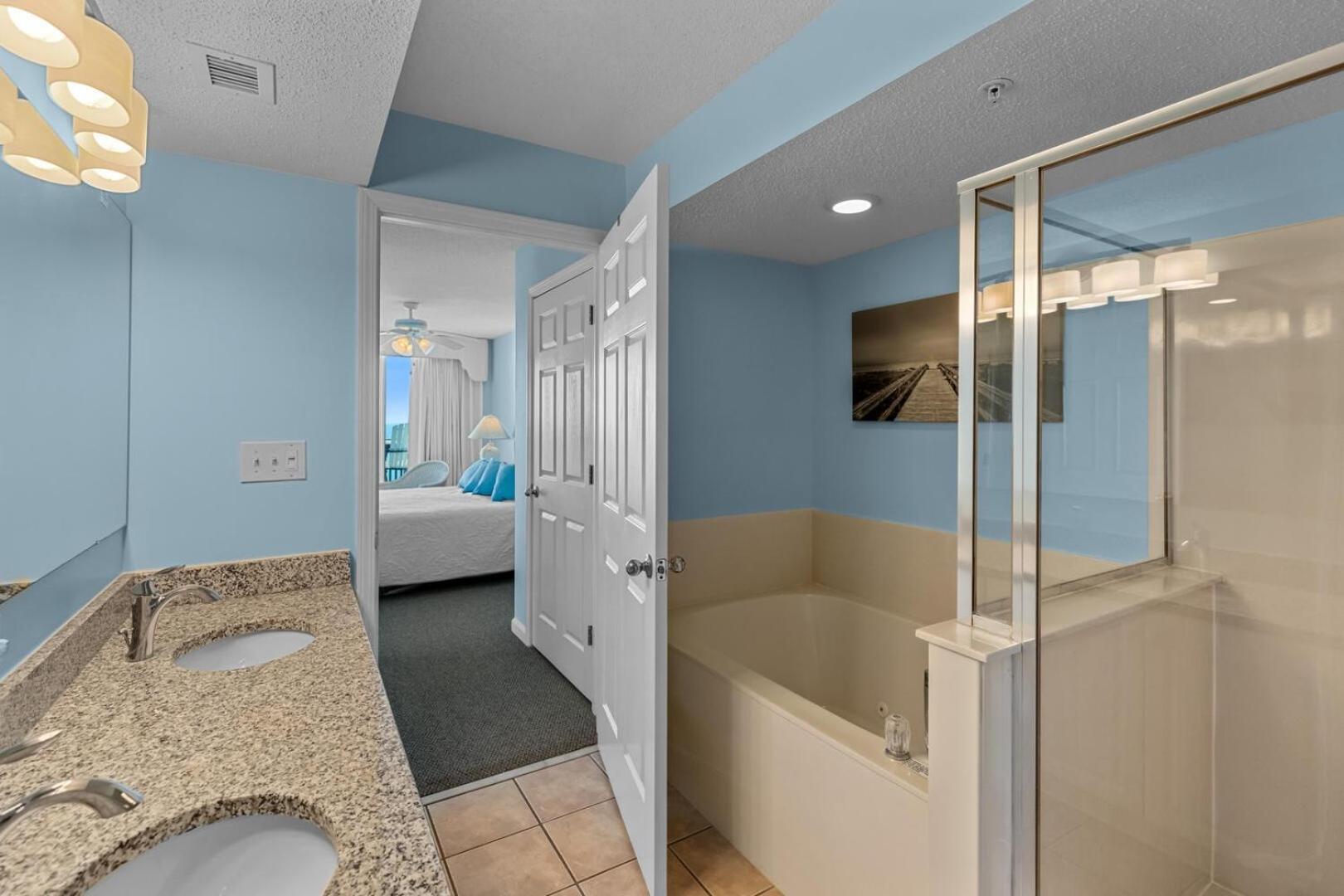 Ashworth 1709 Apartment *