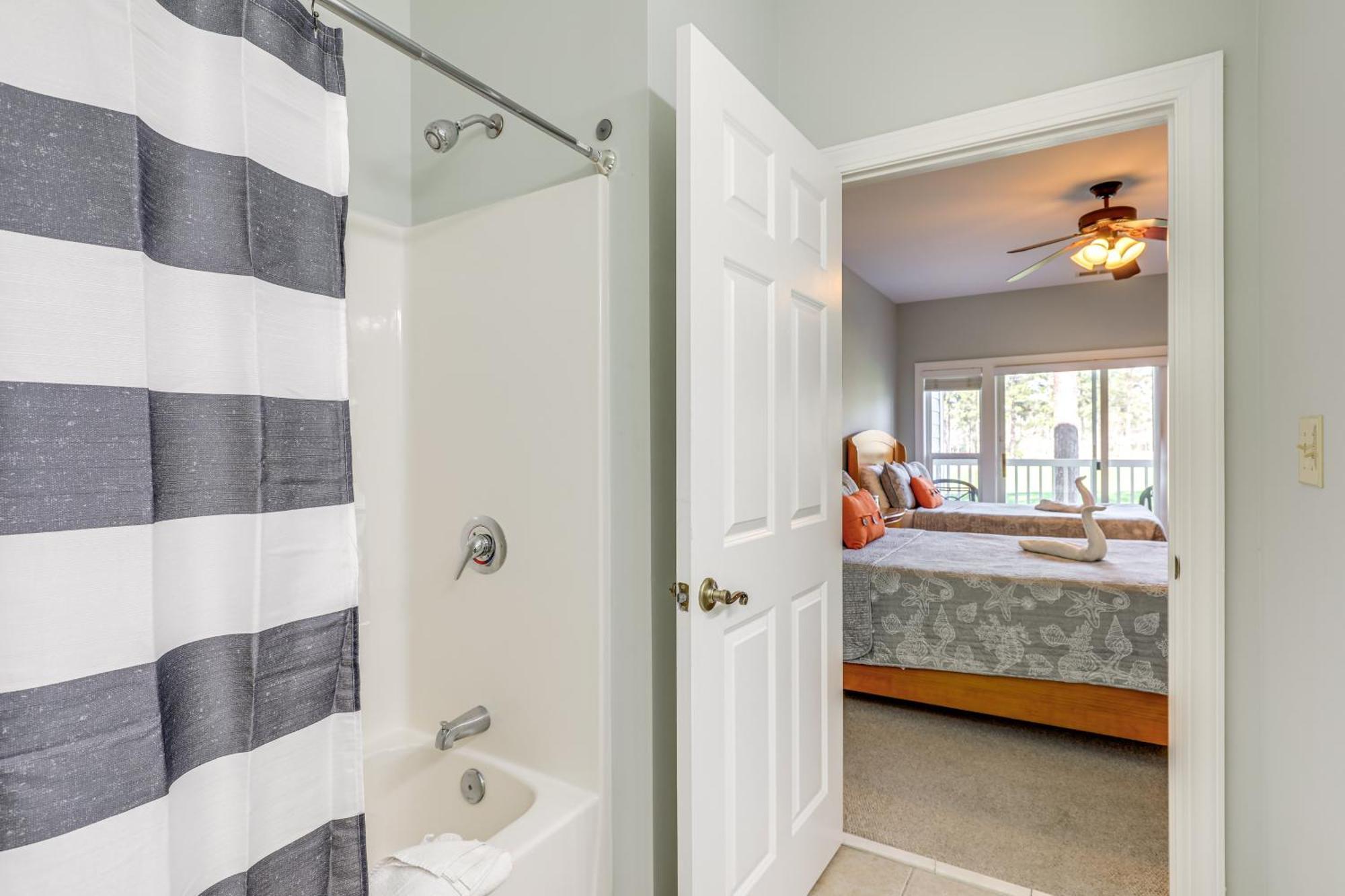 Myrtle Golfers Paradise With Balcony! *