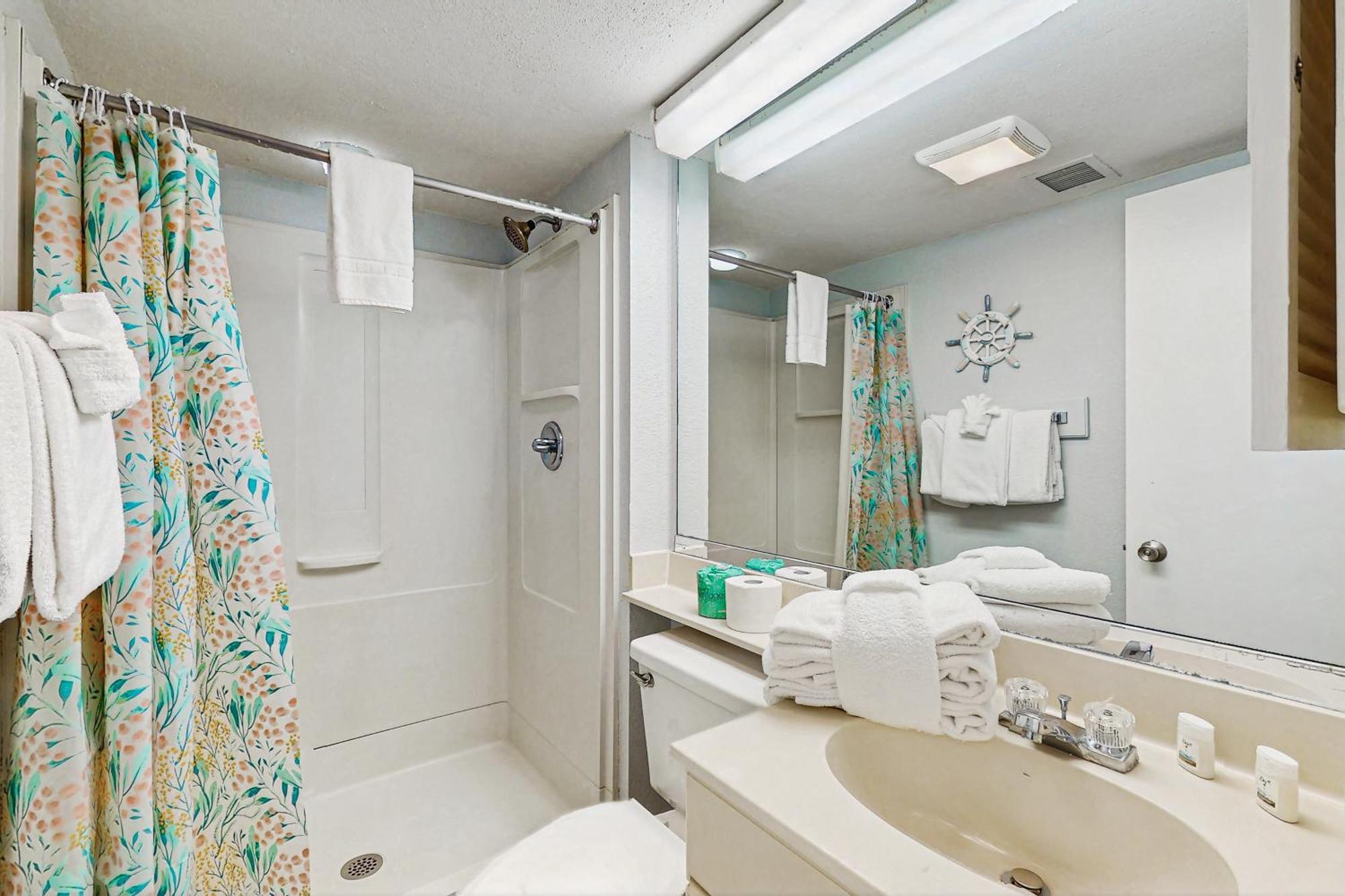 Apartment Oceanfront 529 At Sands Ocean Club