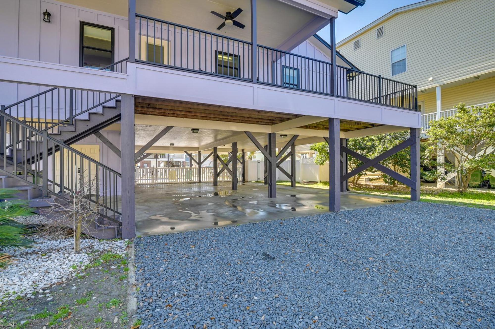 Surfside Vacation With Private Pool! Holiday home