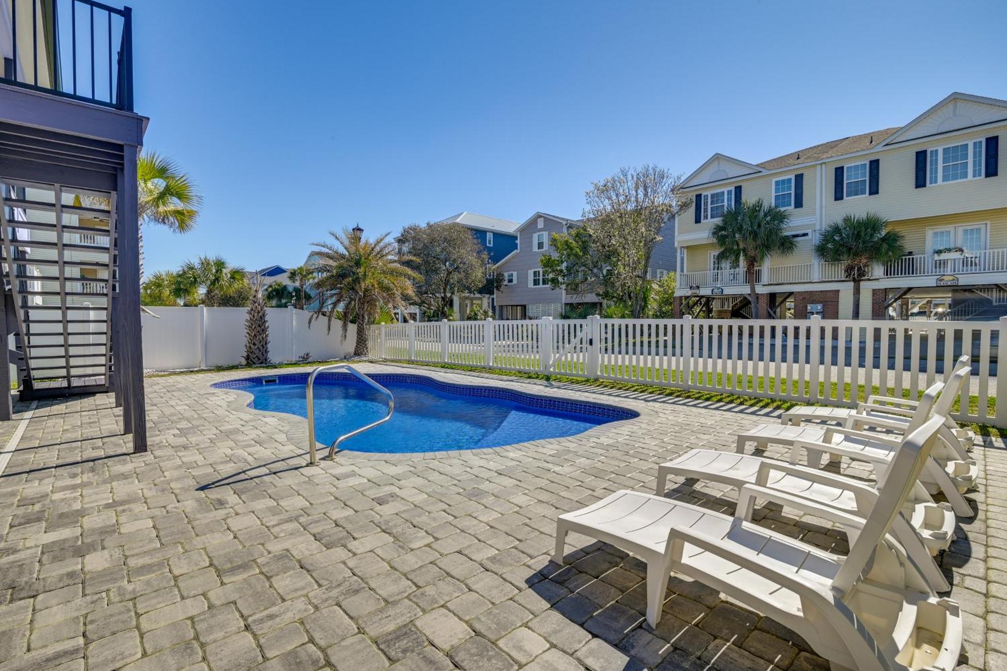 Holiday home Surfside Vacation With Private Pool! Myrtle Beach