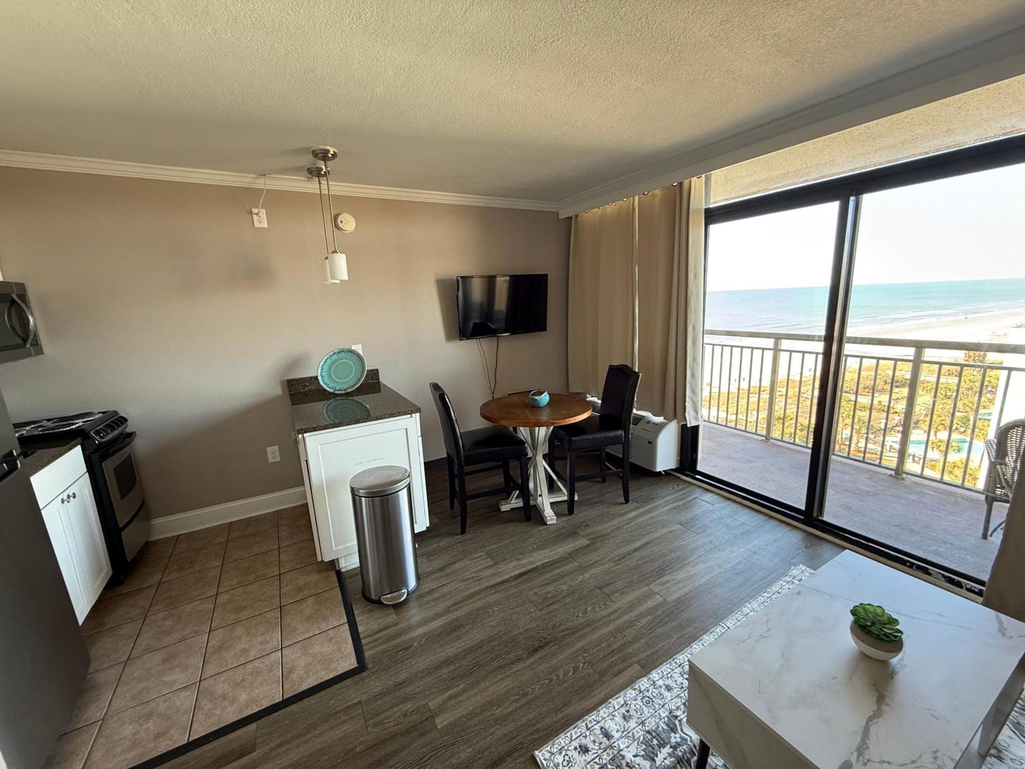 Oceanfront In Myrtle * Myrtle Beach