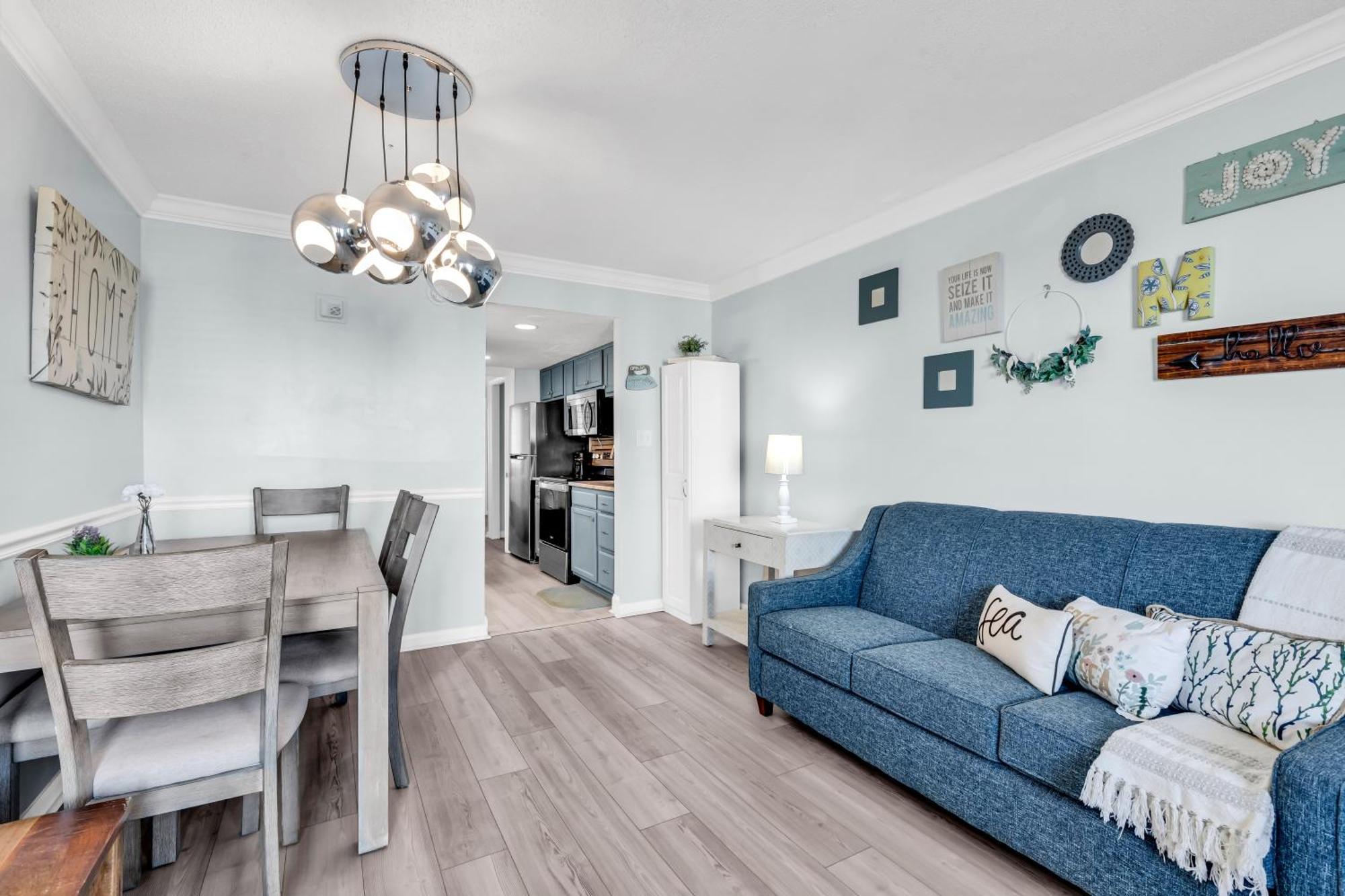 Bluewater 615 Apartment *