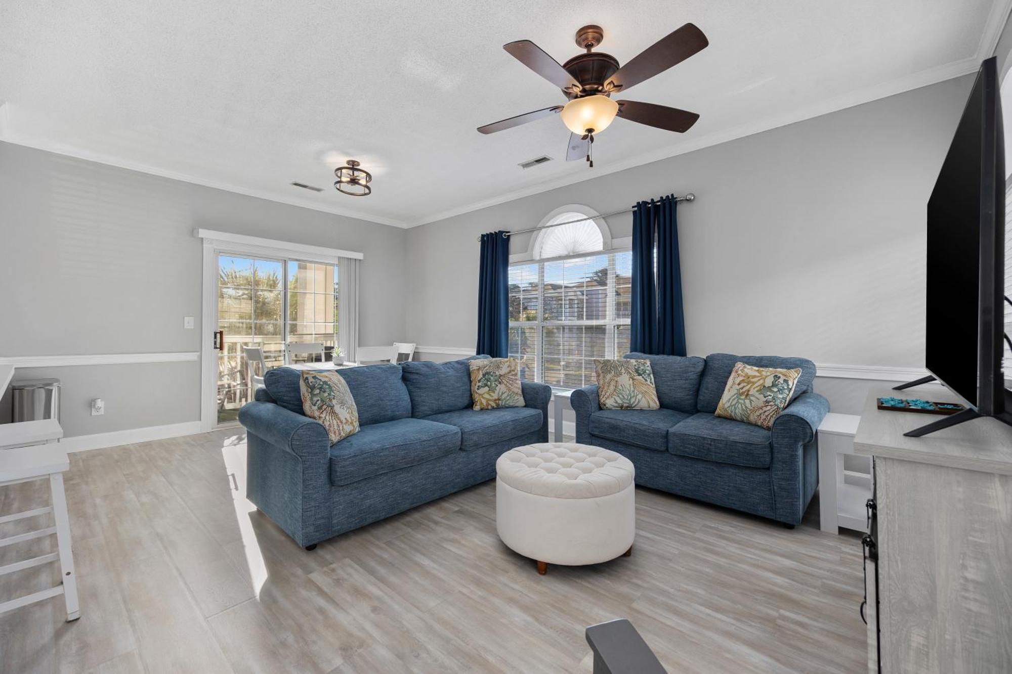 Cozy 1 Bedroom In Myrtlewood ,sleeps 4! Holiday home
