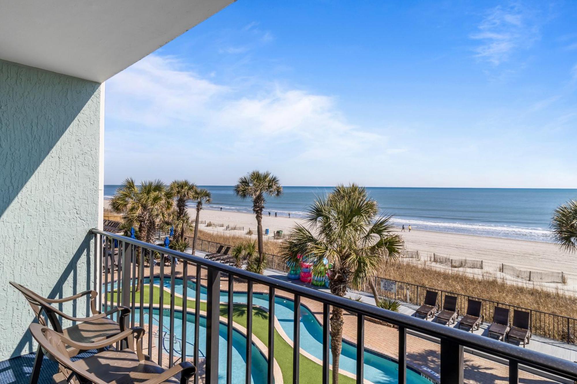 Compass Cove Resort 3*