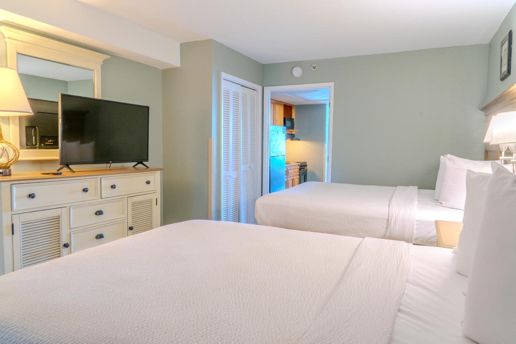 Oceanfront 1br Suite! Perfect For 8 Guests!- Pinnacle Tower 1456 *