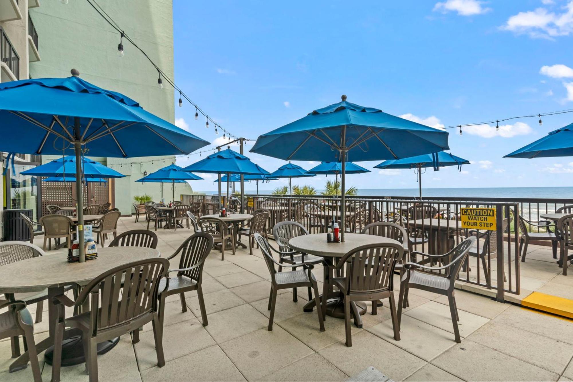 Oceanfront 1br Suite! Perfect For 8 Guests!- Pinnacle Tower 1456 Holiday home Myrtle Beach