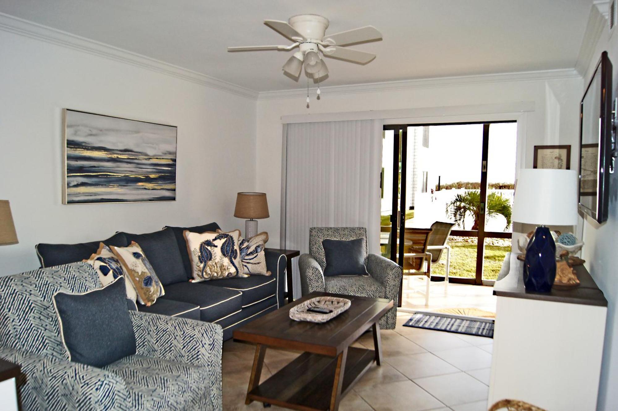 Sea Cloisters 104e Holiday home
