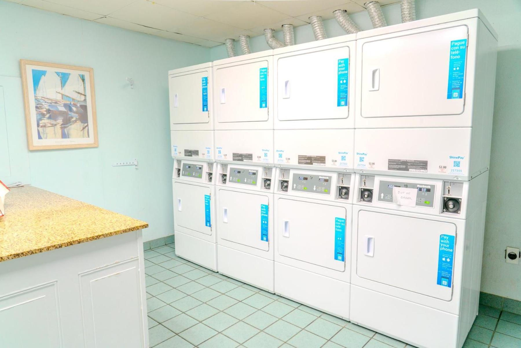 Holiday home Colony Ocean View - 2 Bedroom, 2 Bath - Perfect For 8! *