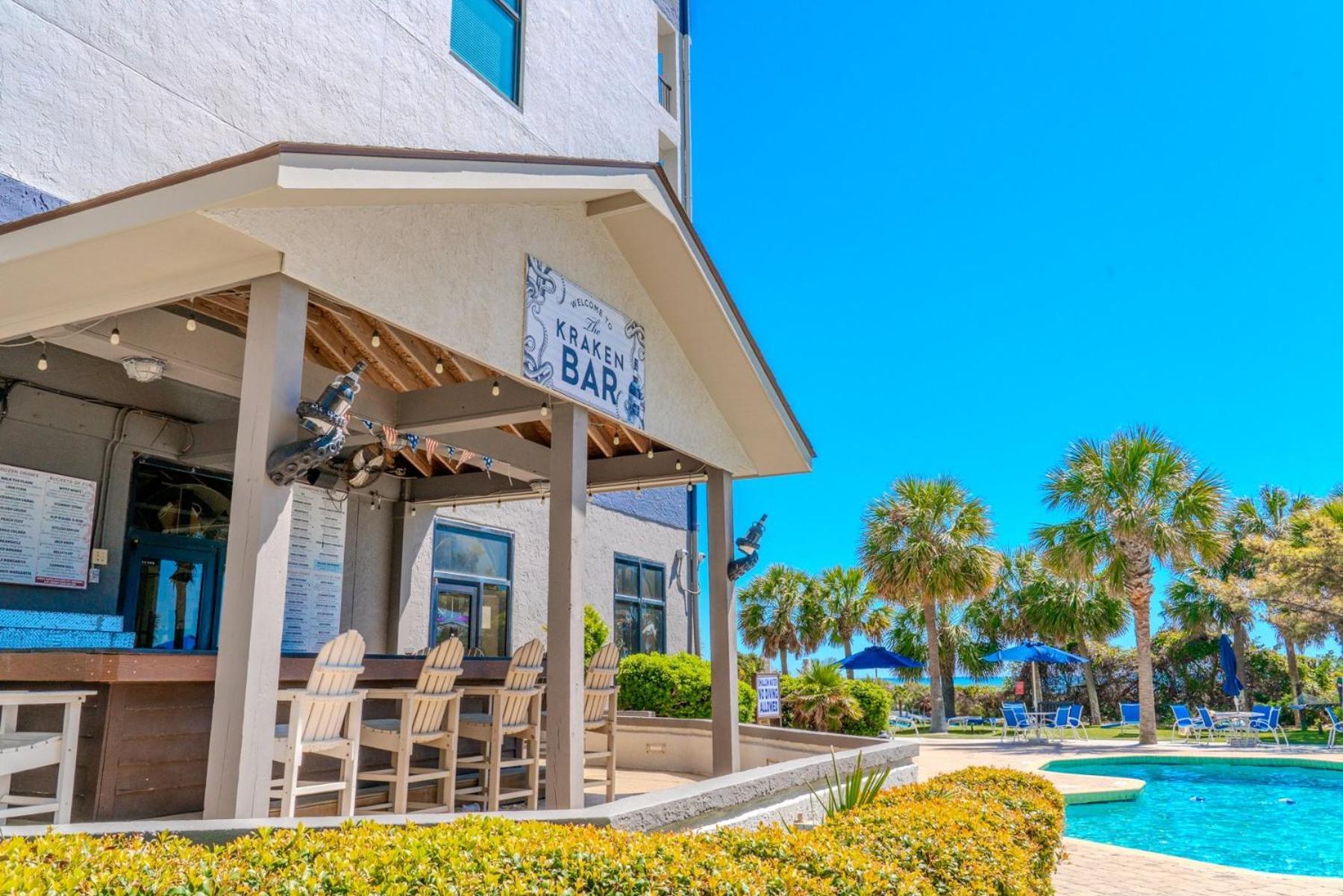 Colony Ocean View - 2 Bedroom, 2 Bath - Perfect For 8! *