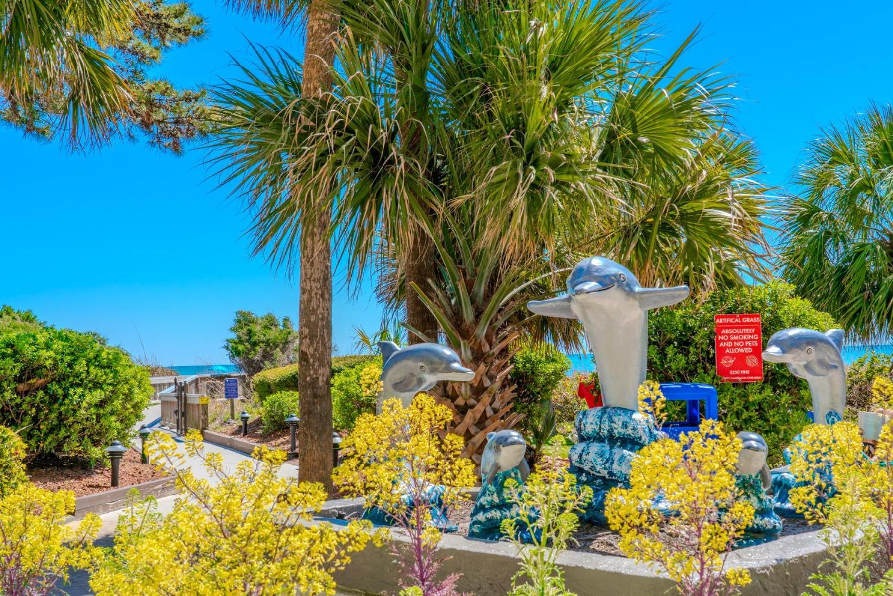 Holiday home Colony Ocean View - 2 Bedroom, 2 Bath - Perfect For 8!
