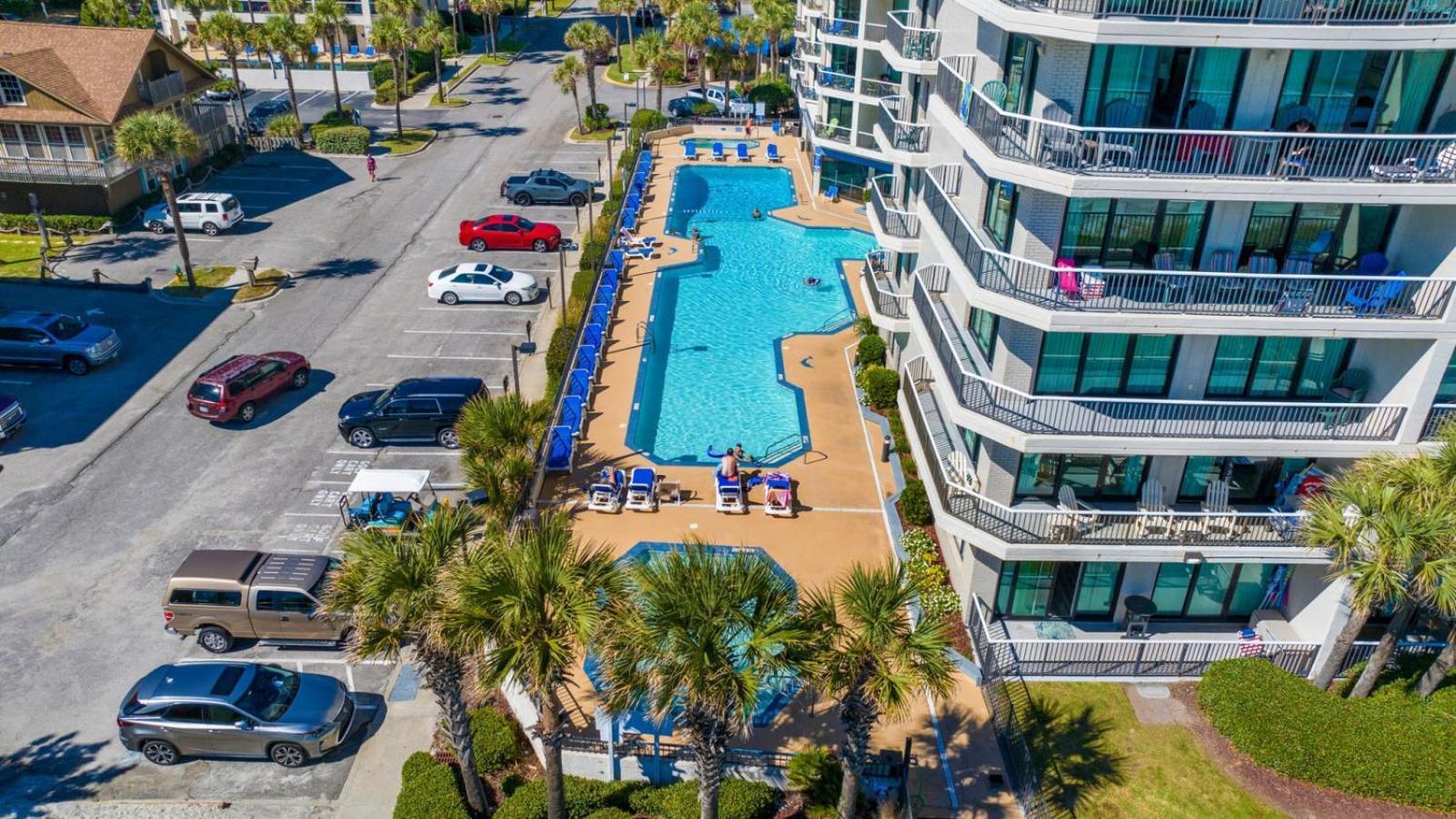 6 Bedroom Oceanfront With Indoor And Outdoor Pools Holiday home *