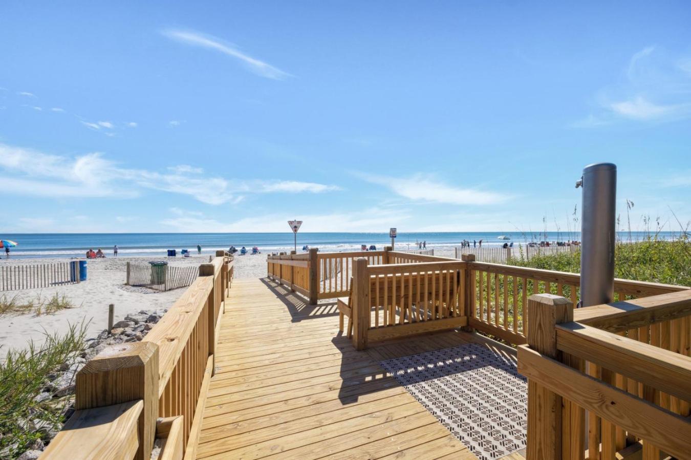 Holiday home 6 Bedroom Oceanfront With Indoor And Outdoor Pools