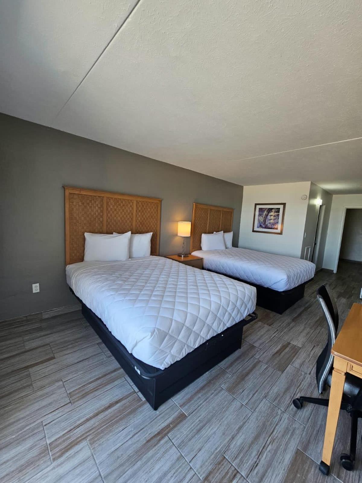 Southern Breeze Ocean Front Hotel Myrtle Beach