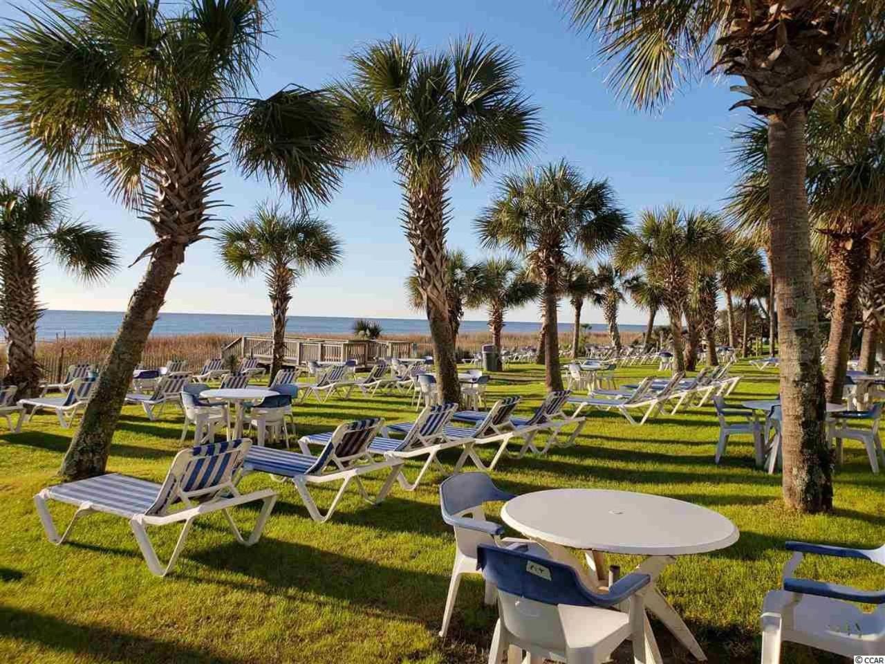 Stunning Oceanfront W Jetted Tub! B 733