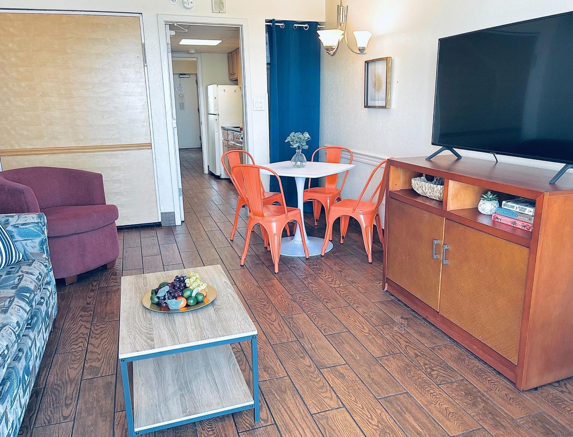Apartment Stunning Oceanfront W Jetted Tub! B 733 Myrtle Beach