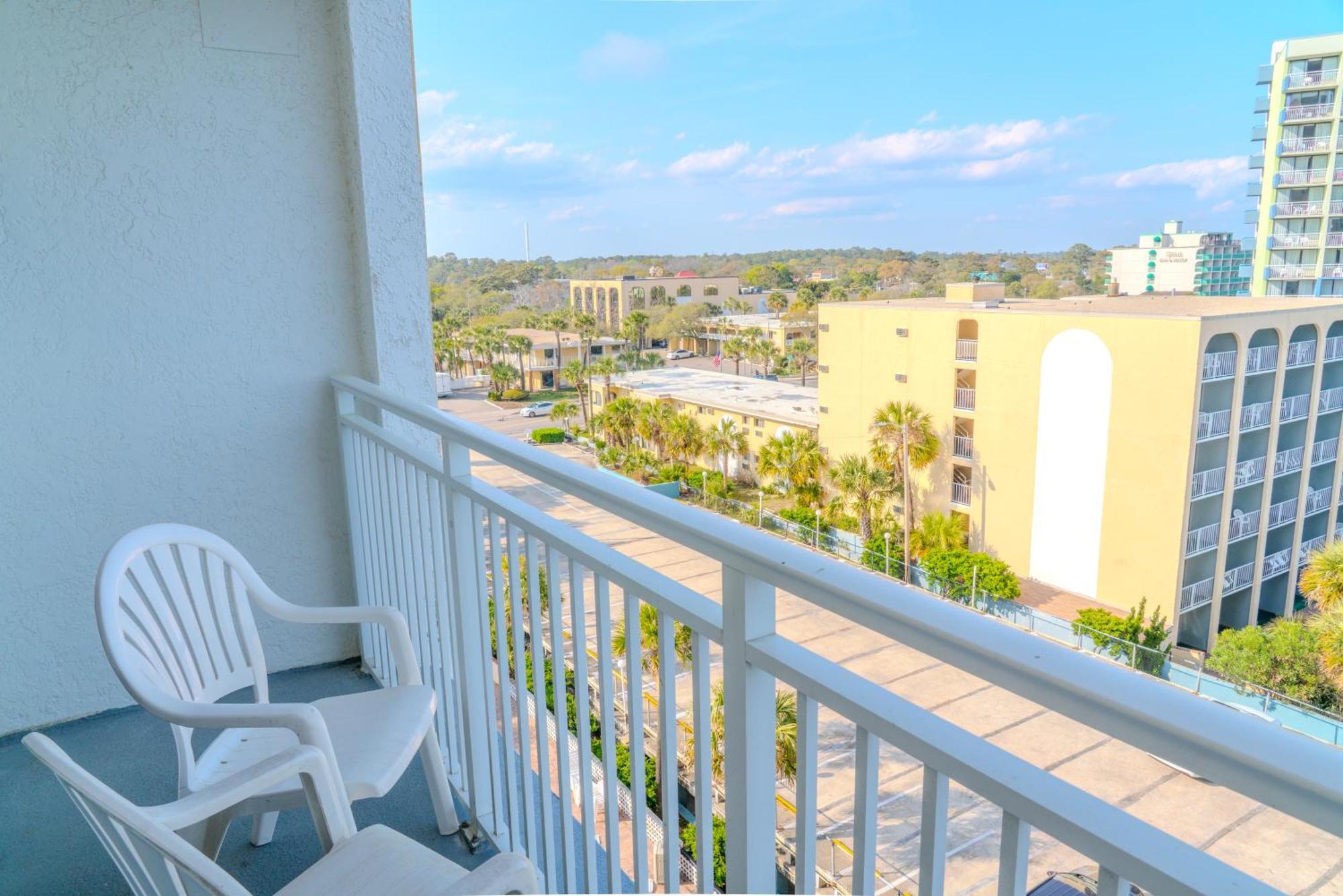 Holiday home Gorgeous Ocean Views! Double Queen Sea Mist Suite! Sleeps 4! 50802 *