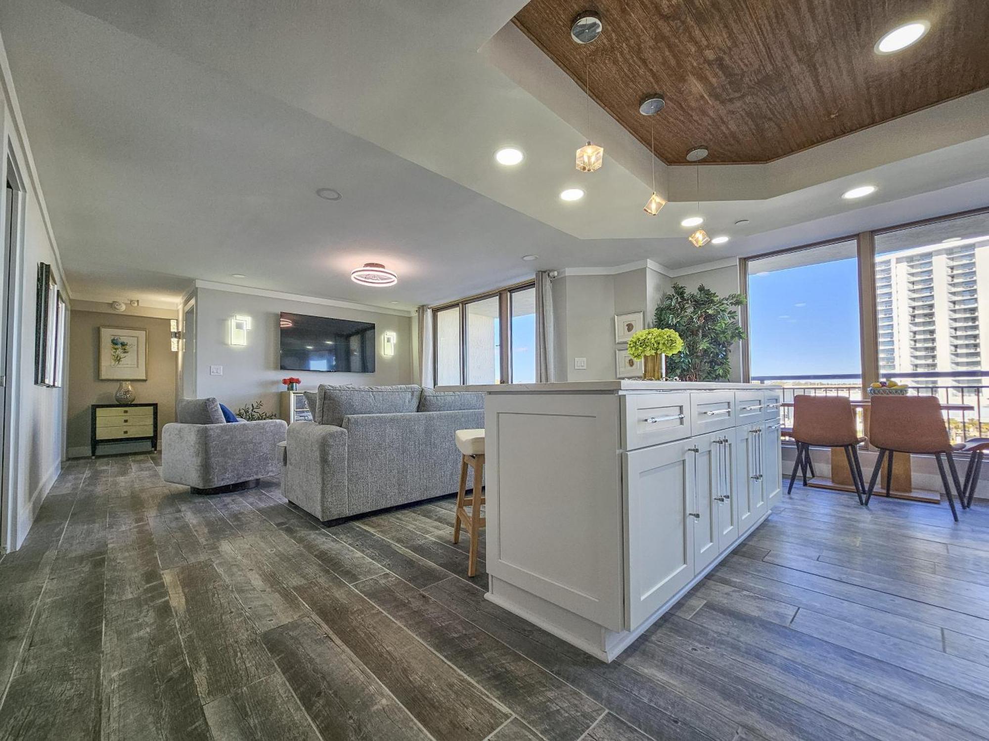 Superbly Updated Ocean View Condo, 303 Brighton, Full Access Myrtle Beach